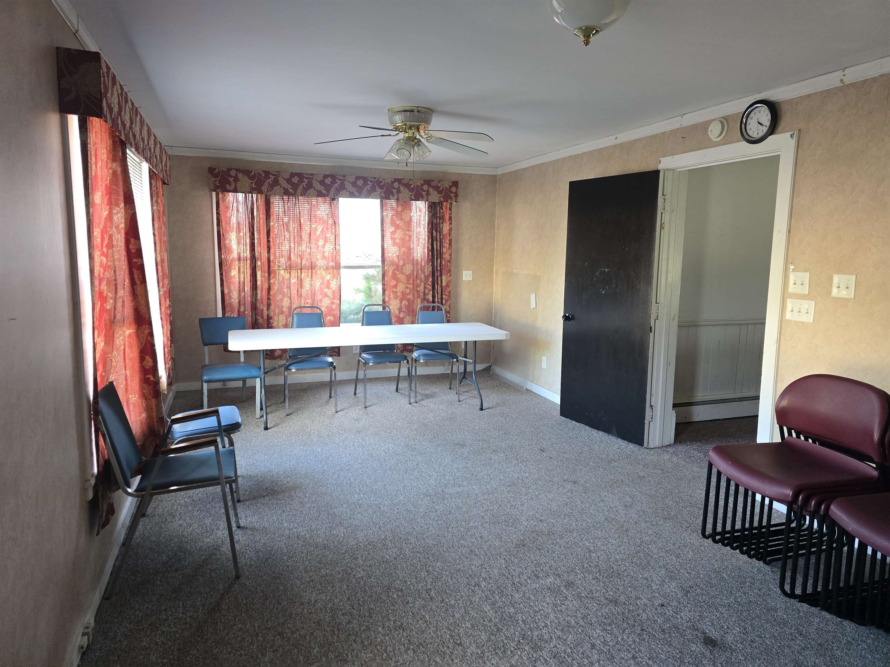 main property photo 12