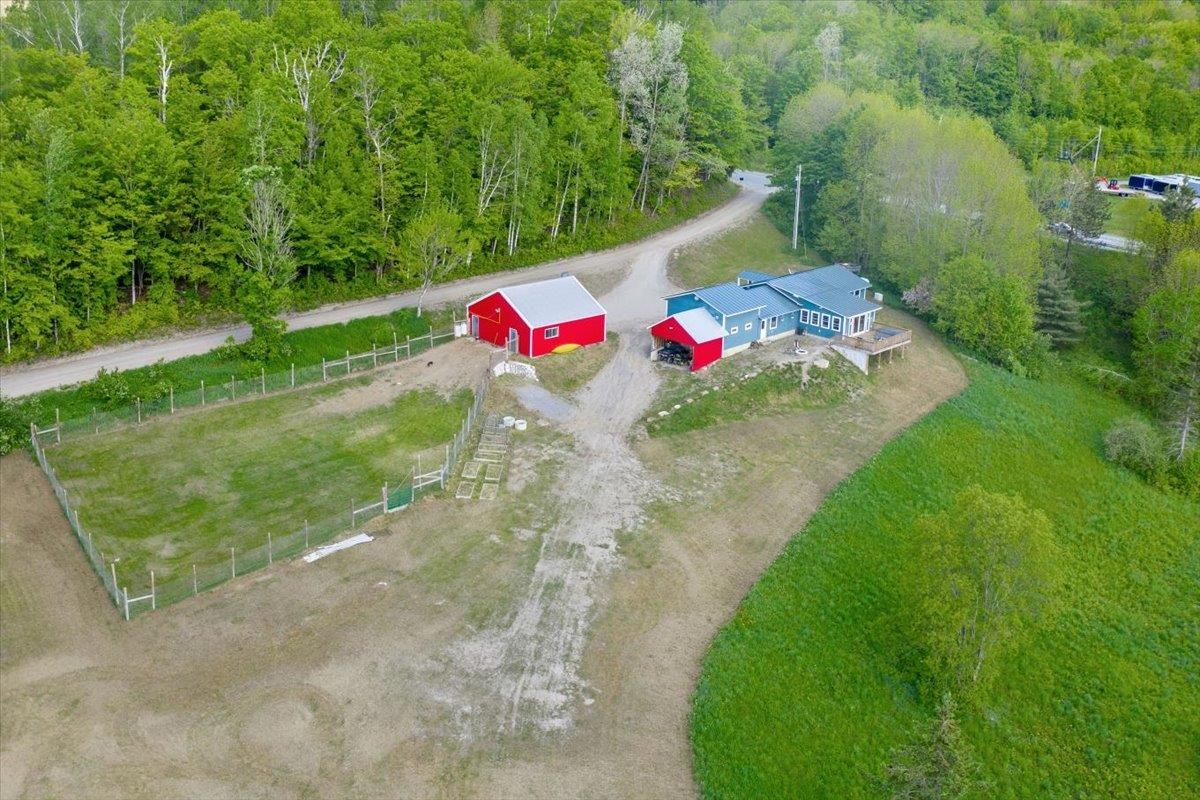 main property photo 37