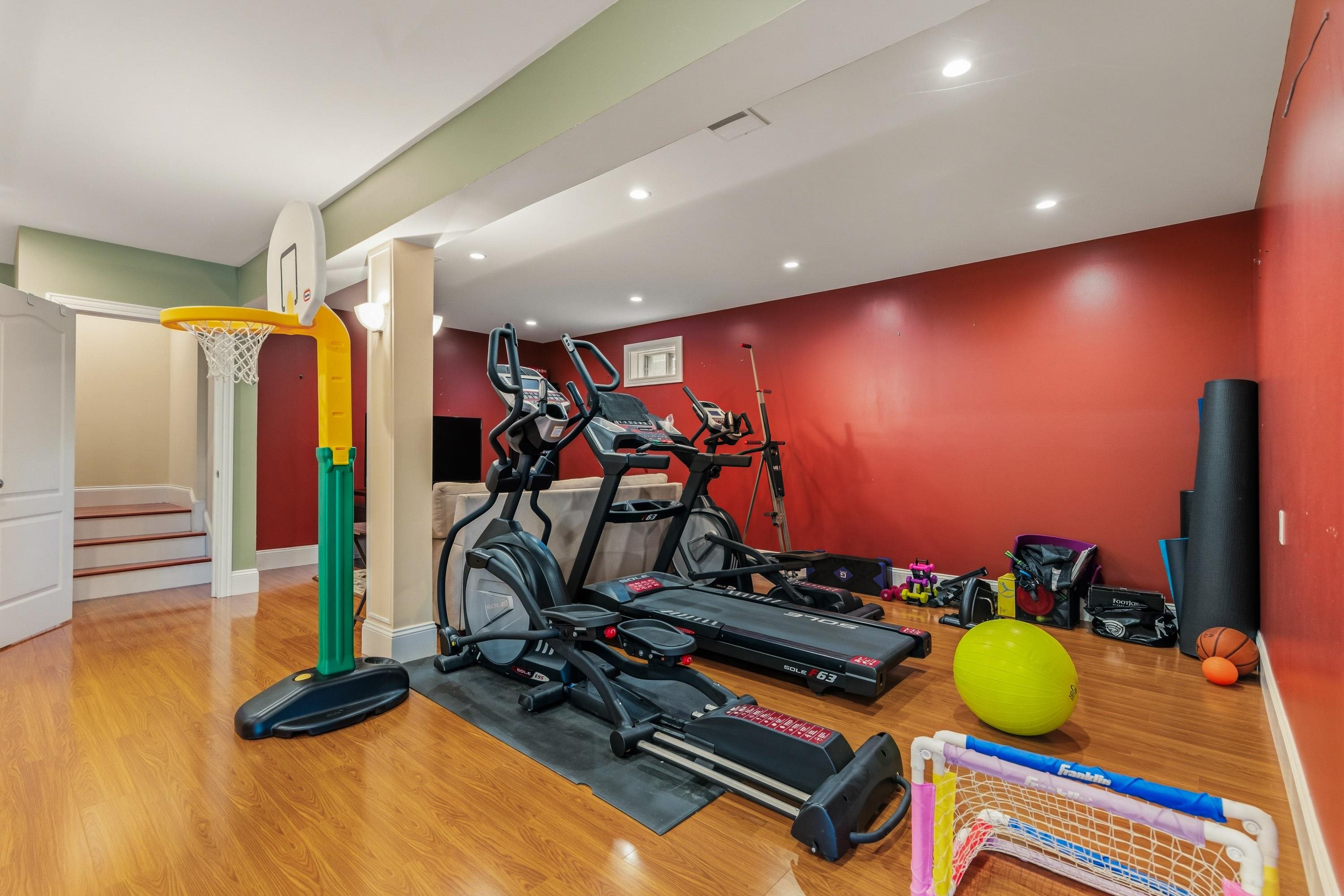main property photo 47