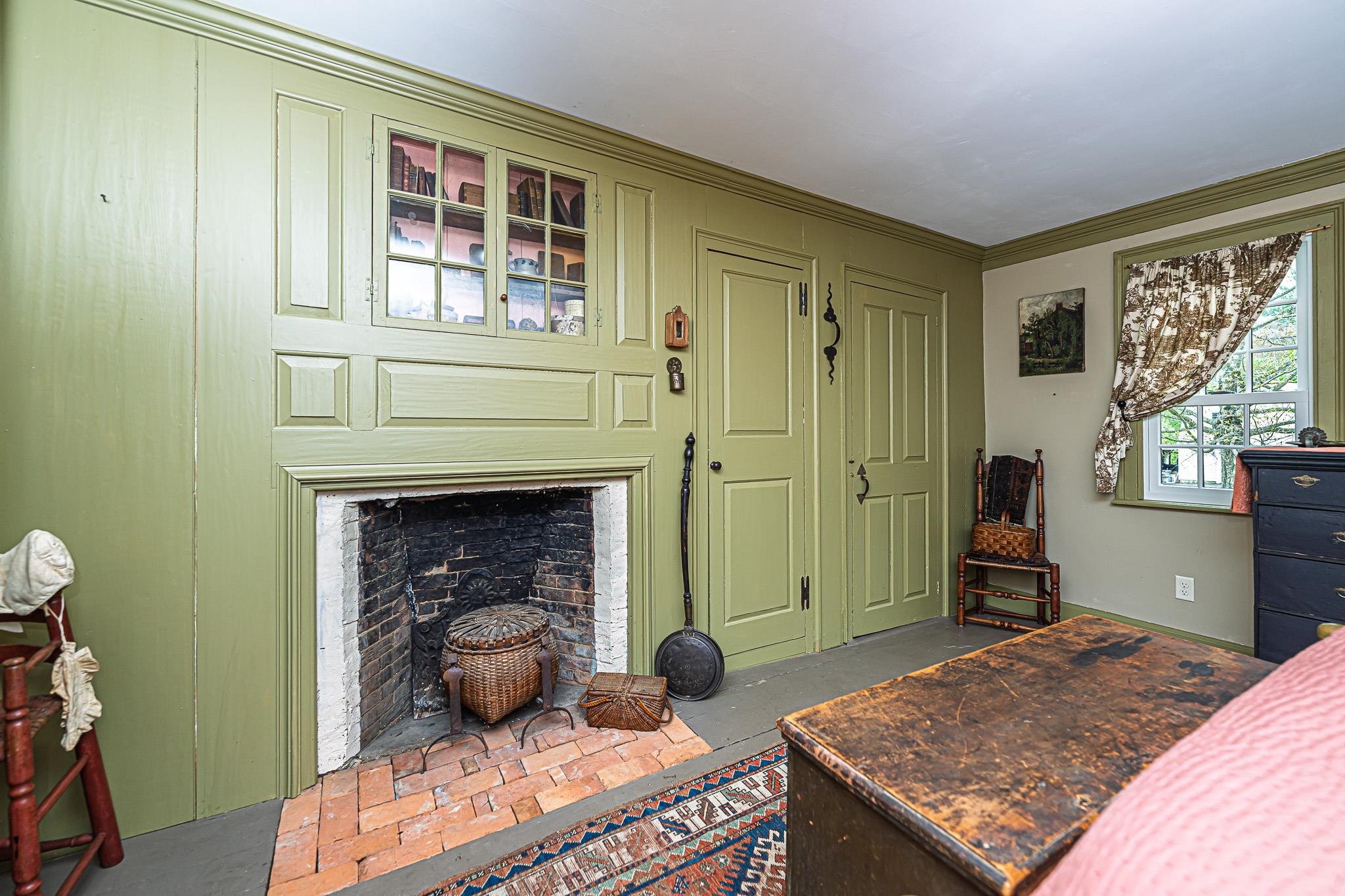main property photo 11