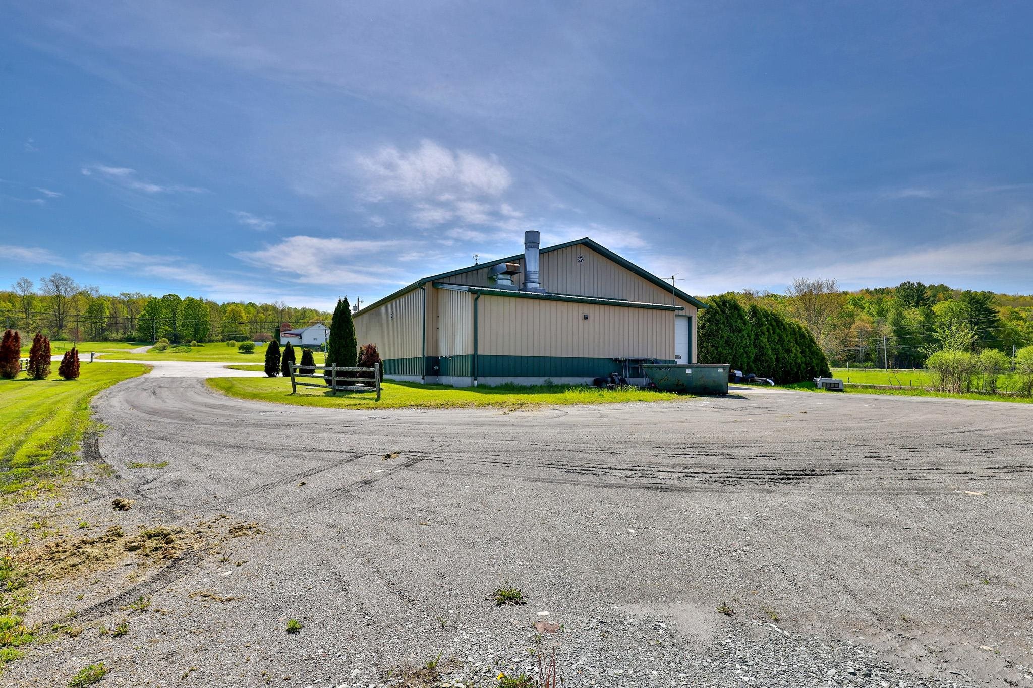 main property photo 5