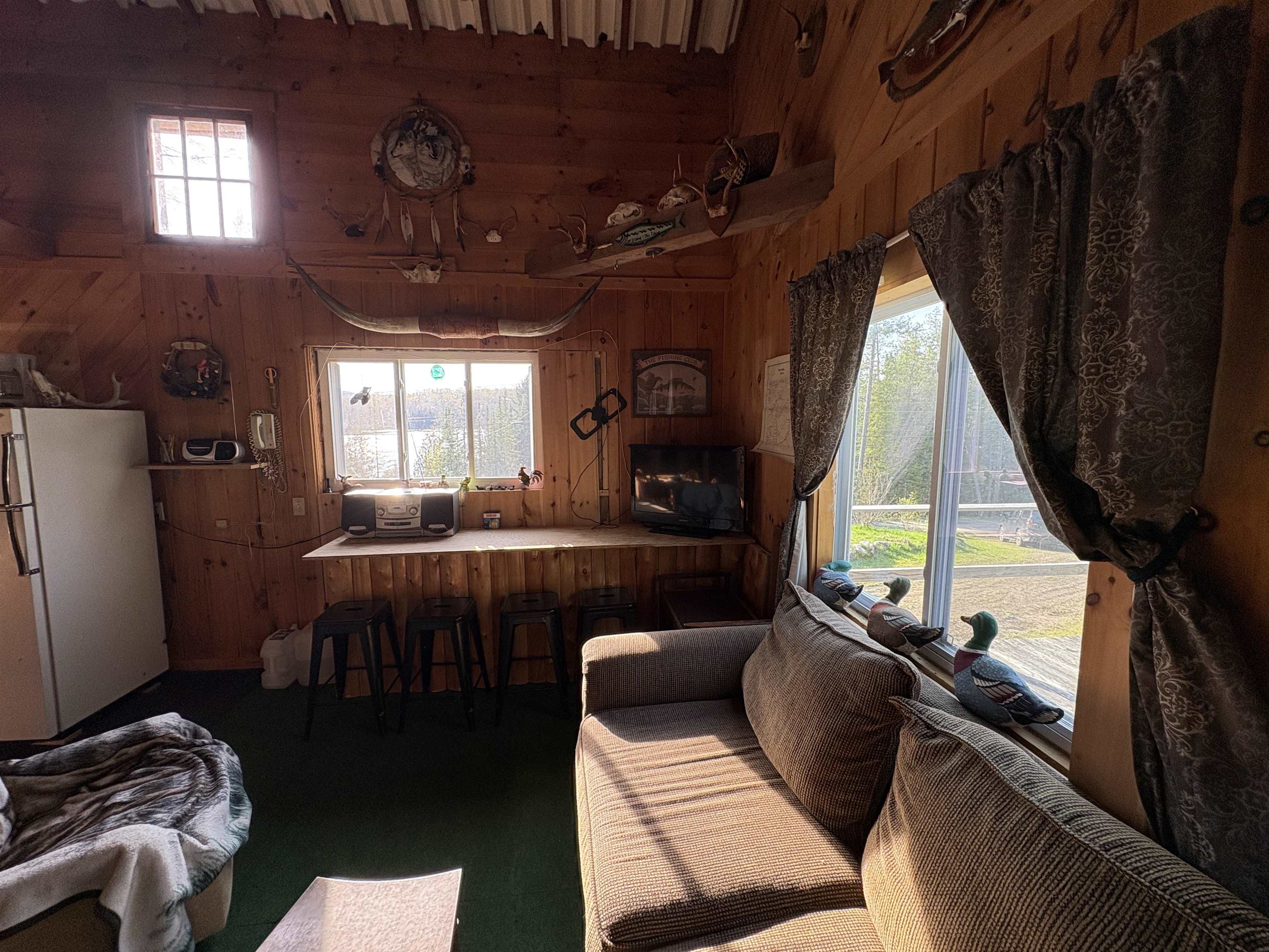 main property photo 13