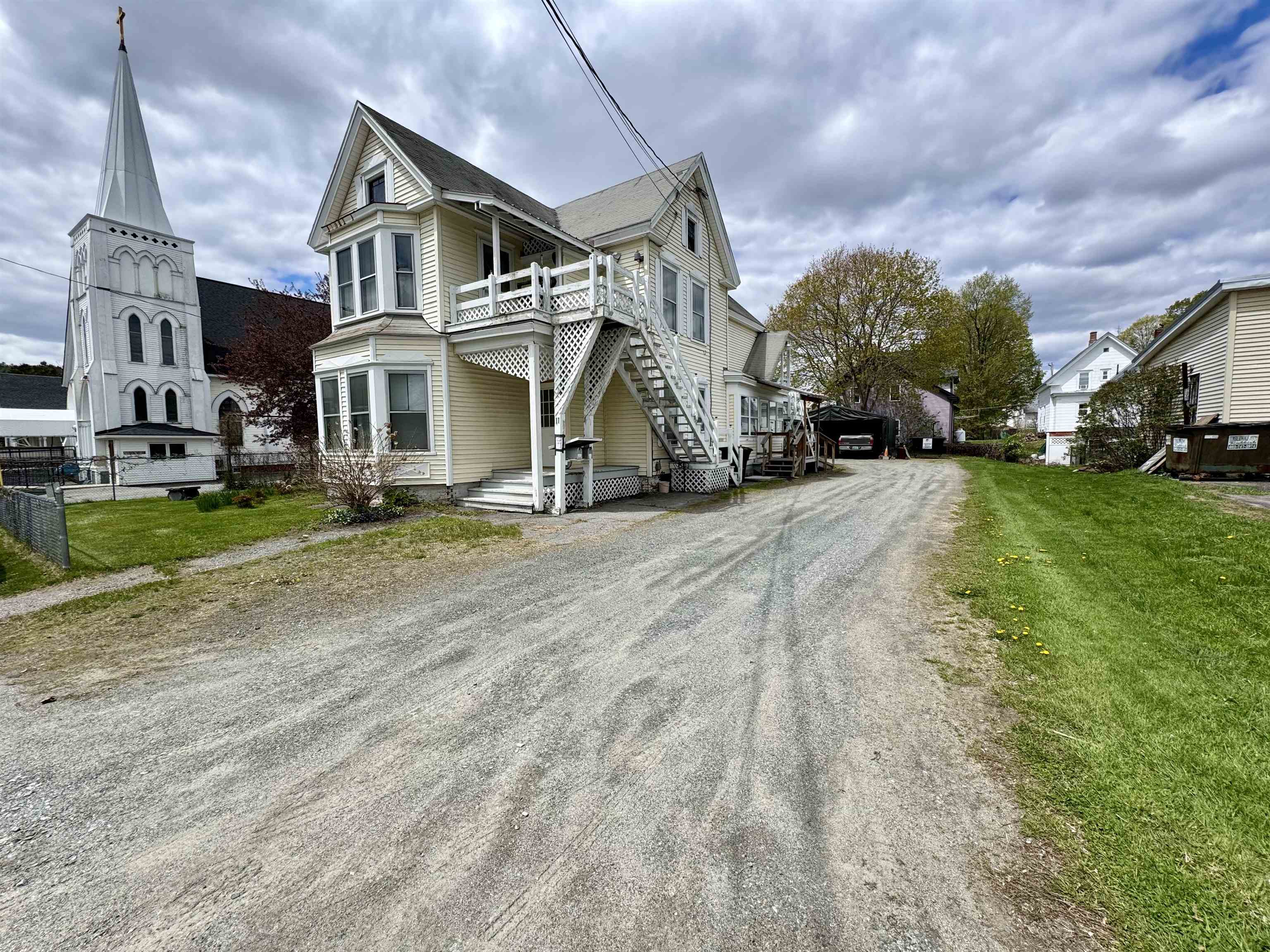 main property photo 31
