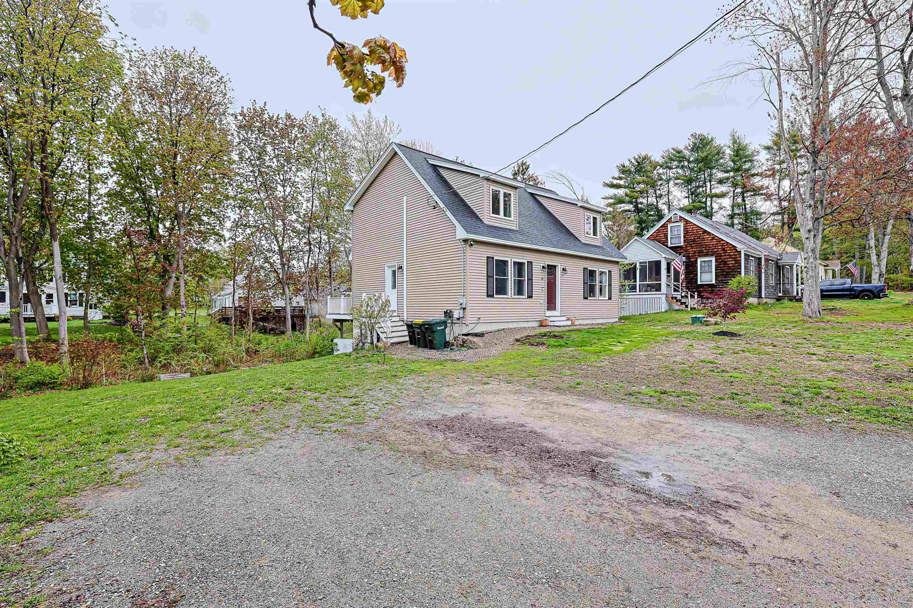 main property photo 3
