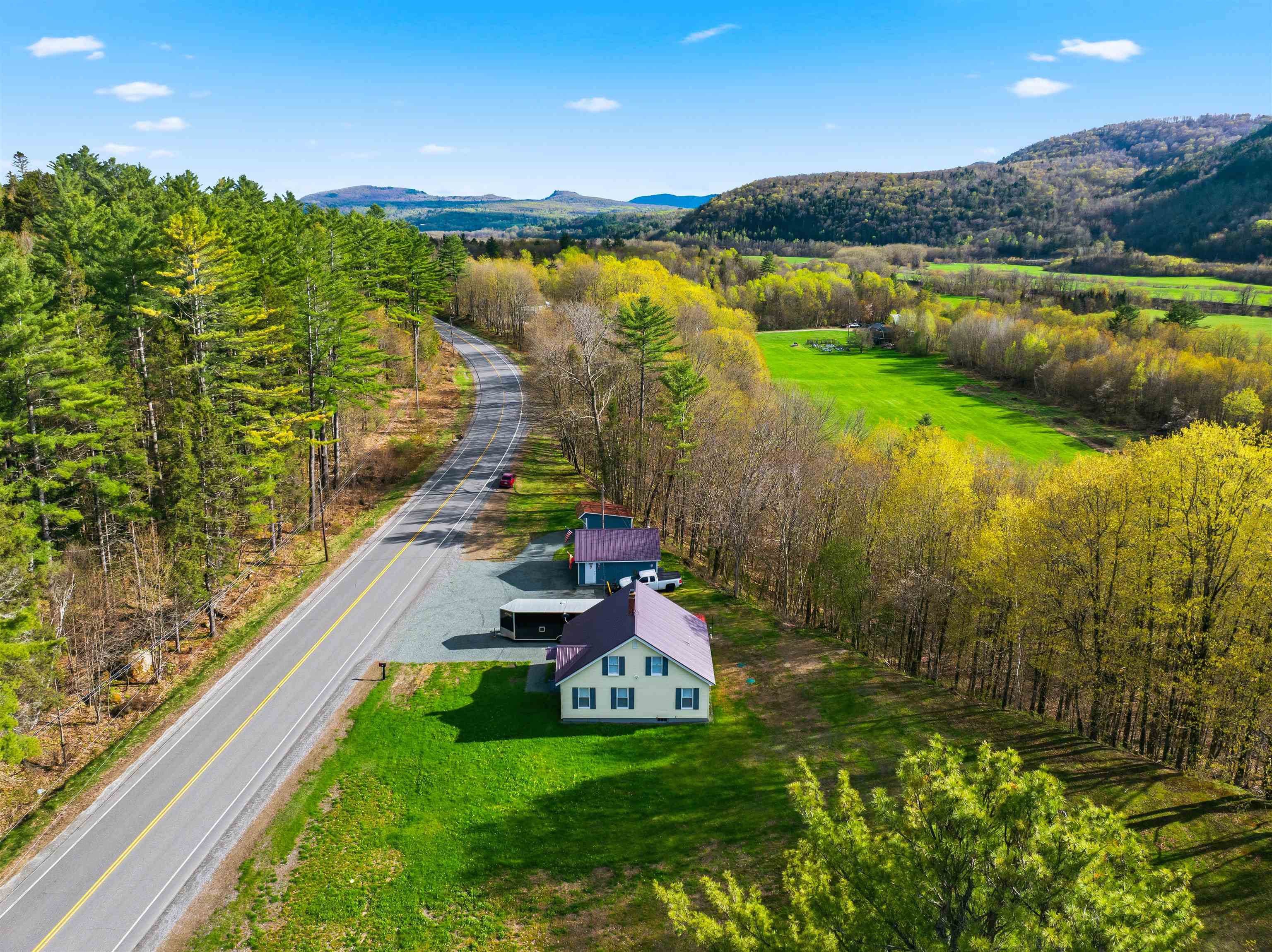 main property photo 40