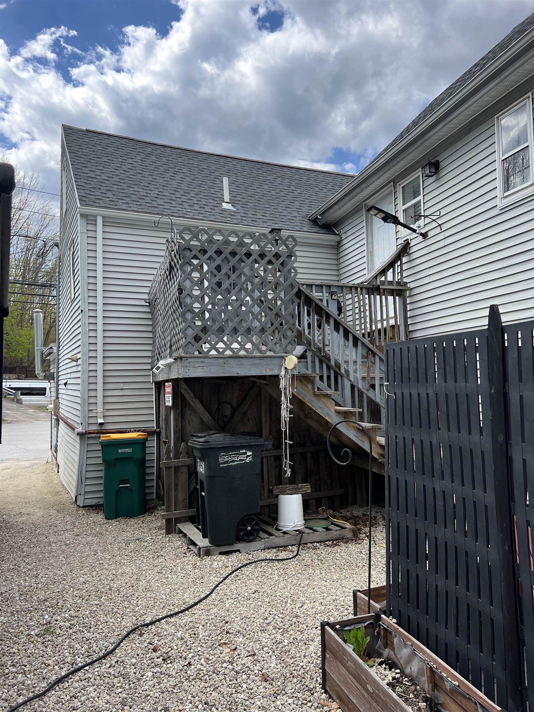 main property photo 58