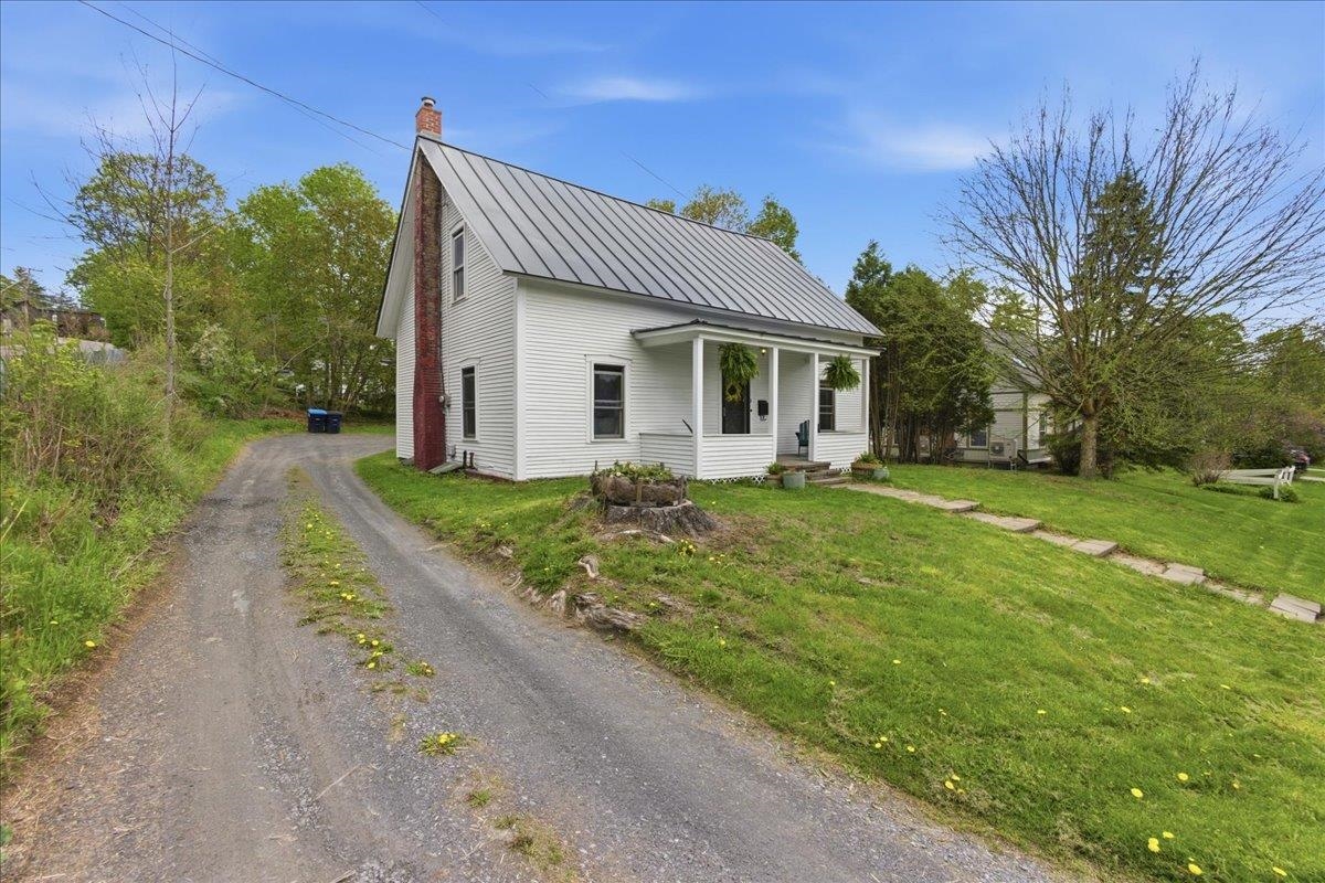 main property photo 36