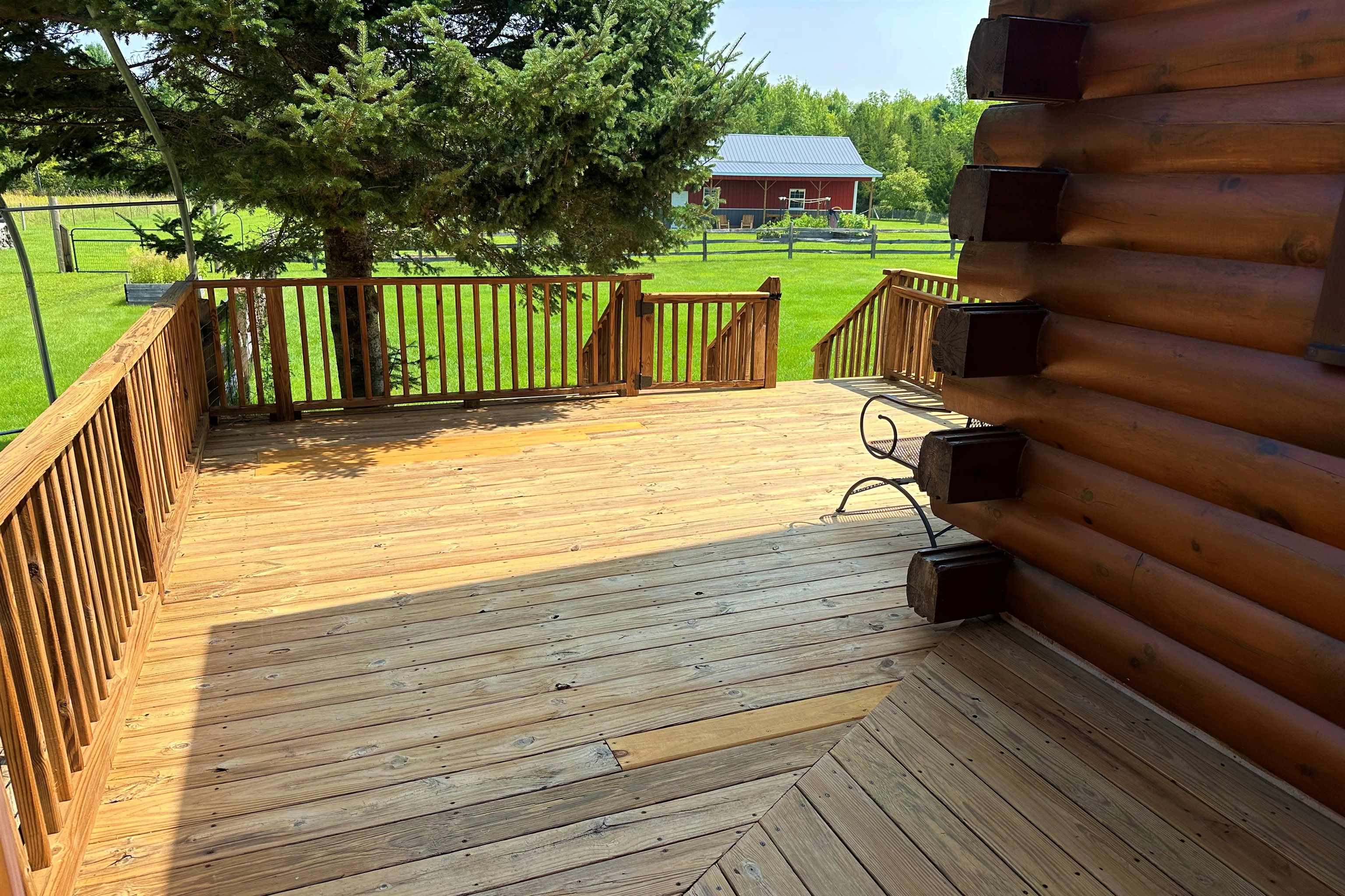 main property photo 41