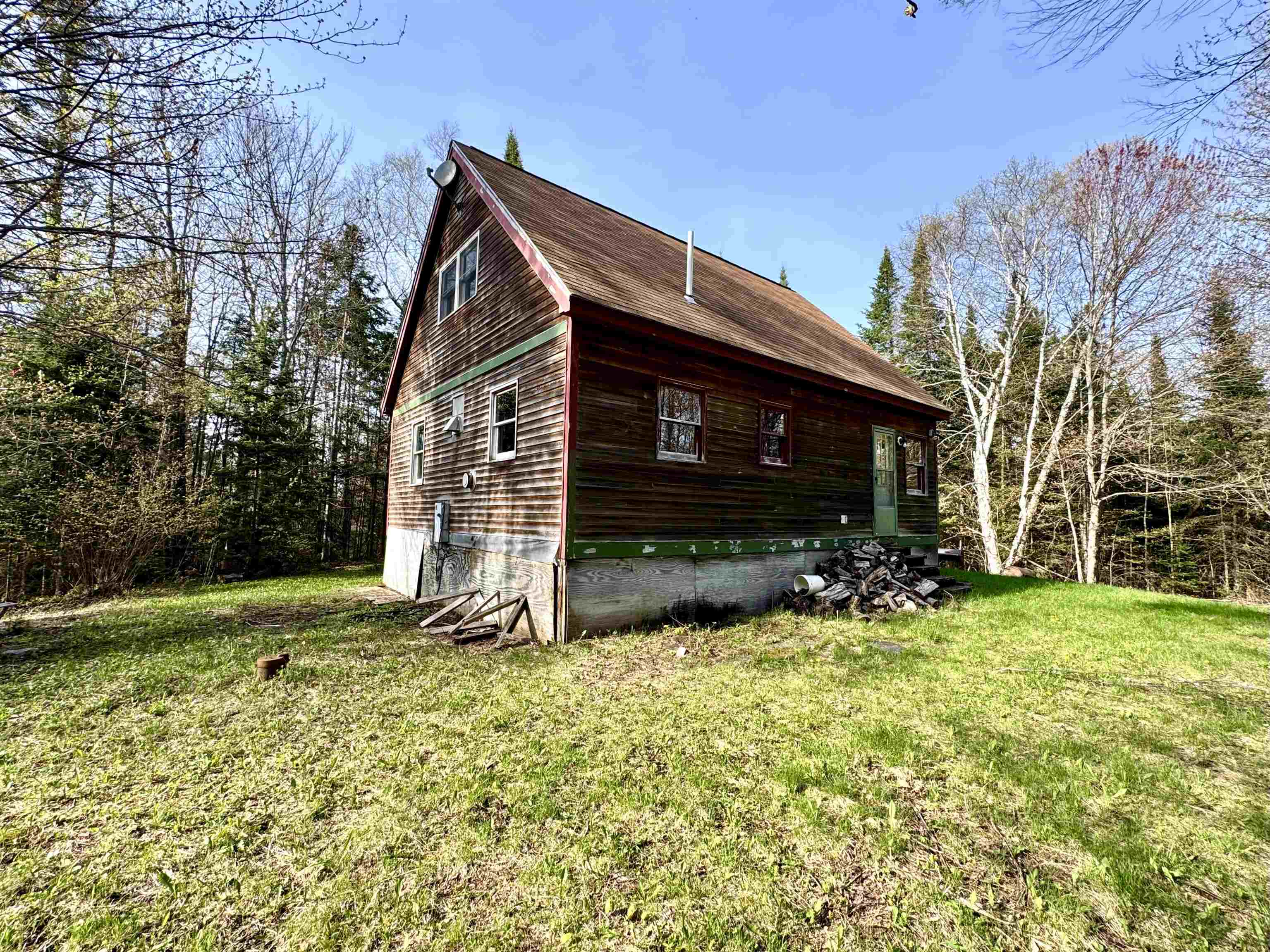 main property photo 28