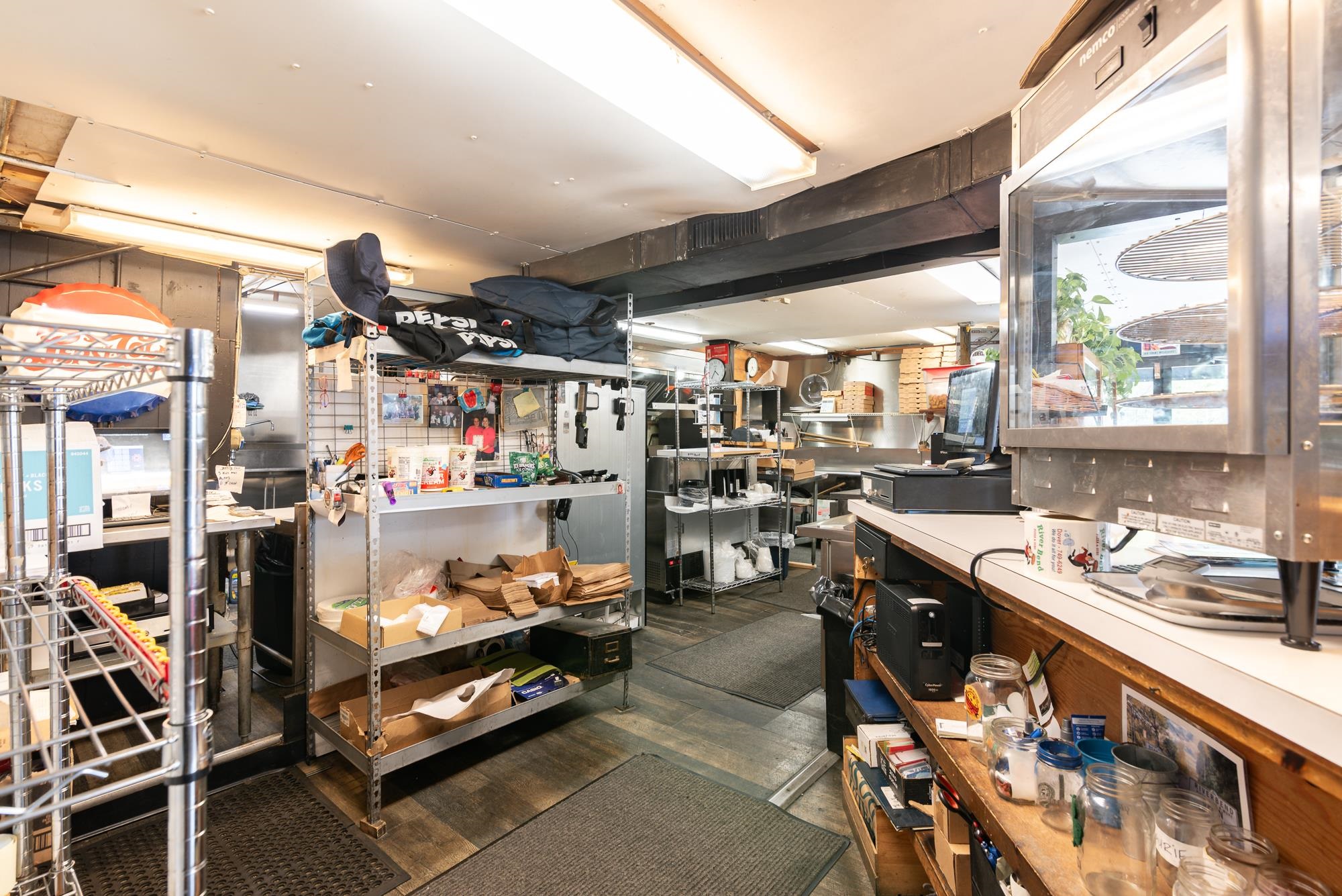 main property photo 40