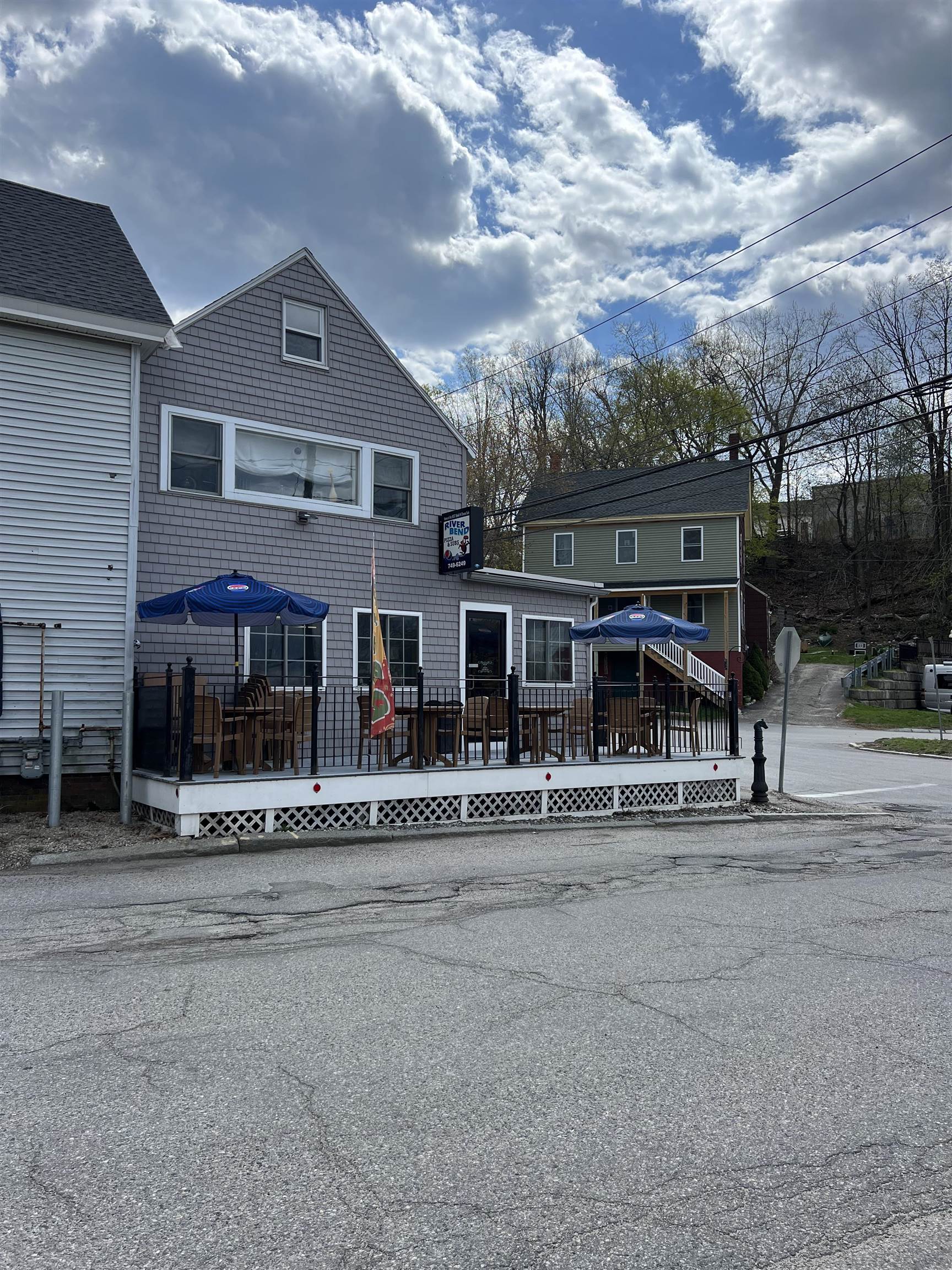 main property photo 50