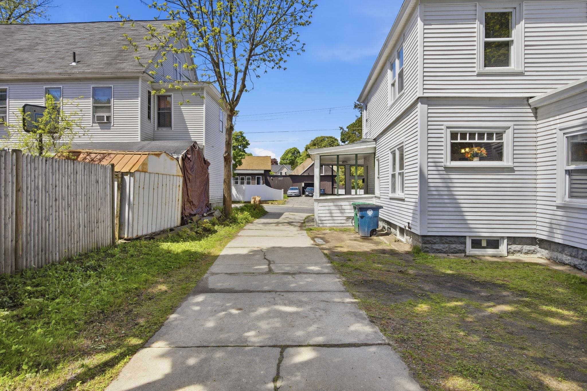 main property photo 33
