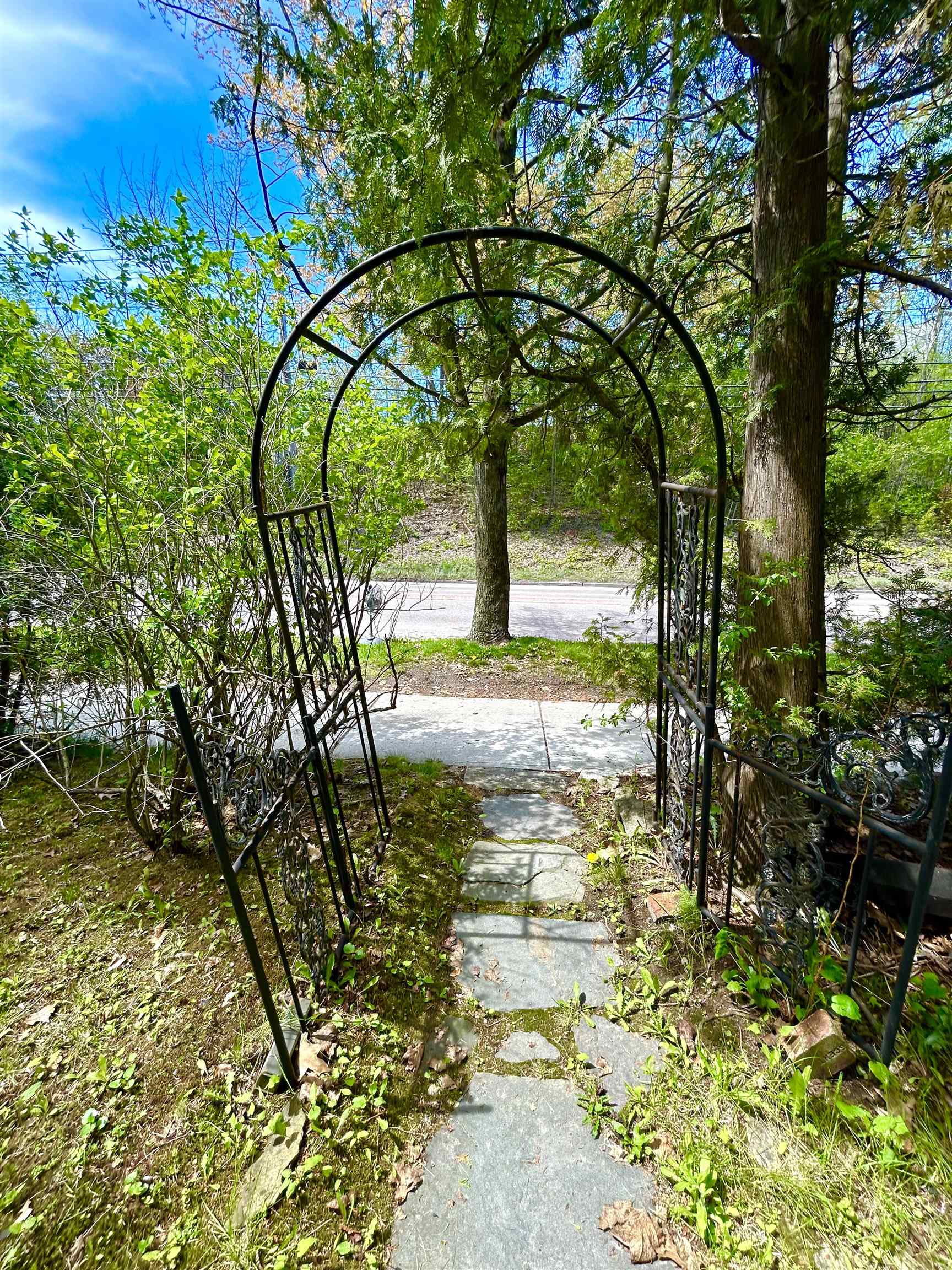 main property photo 41