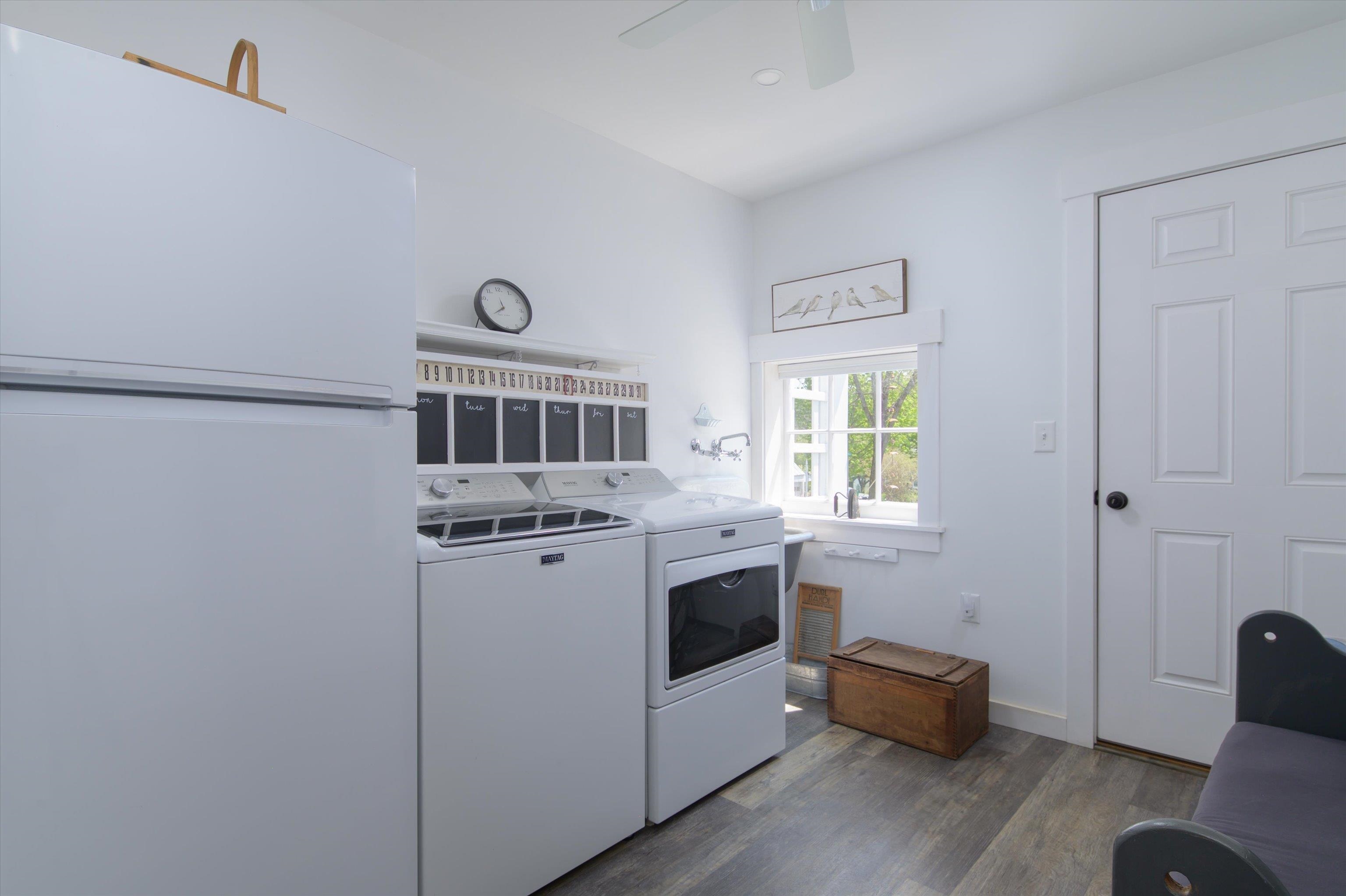 main property photo 23