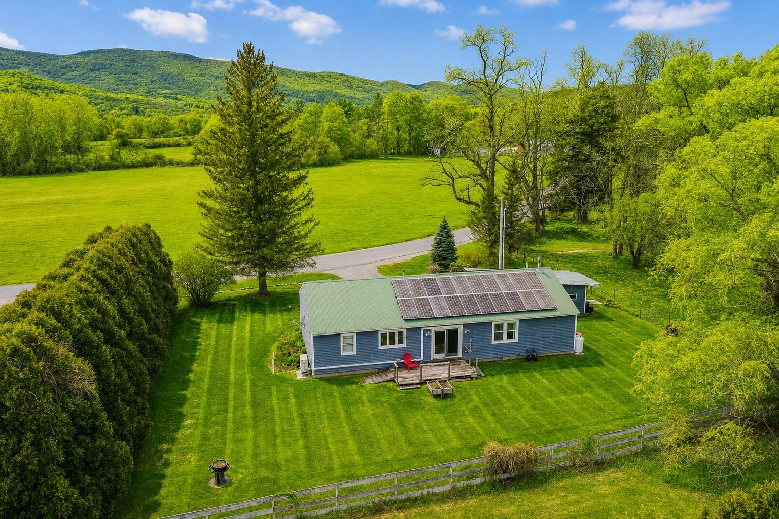 main property photo 34