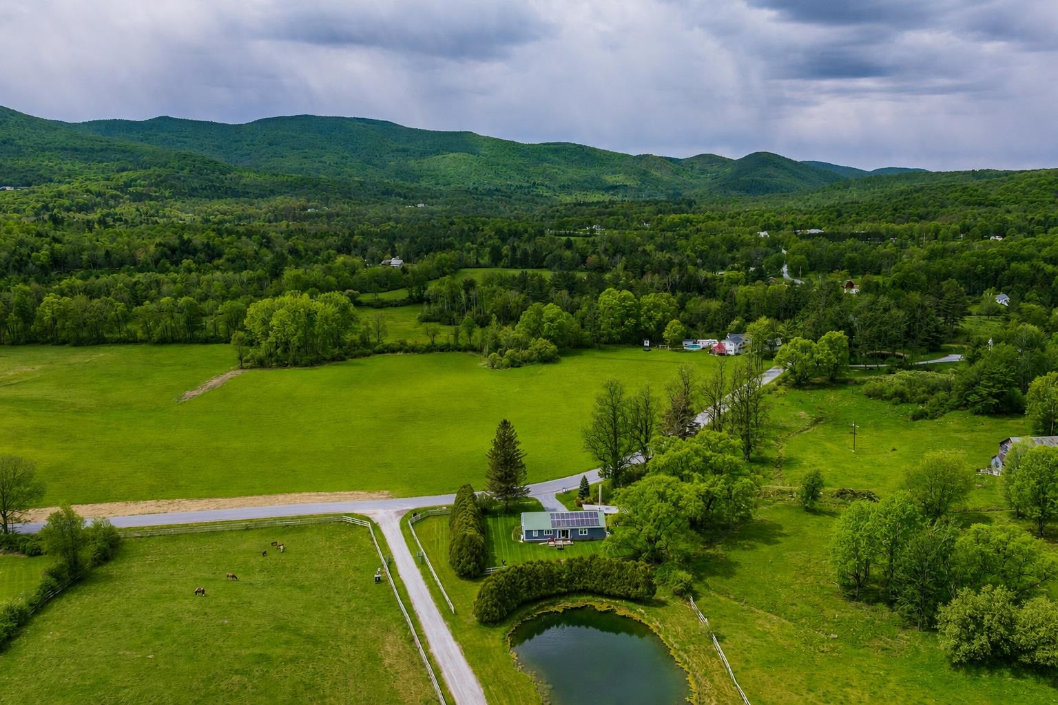main property photo 37