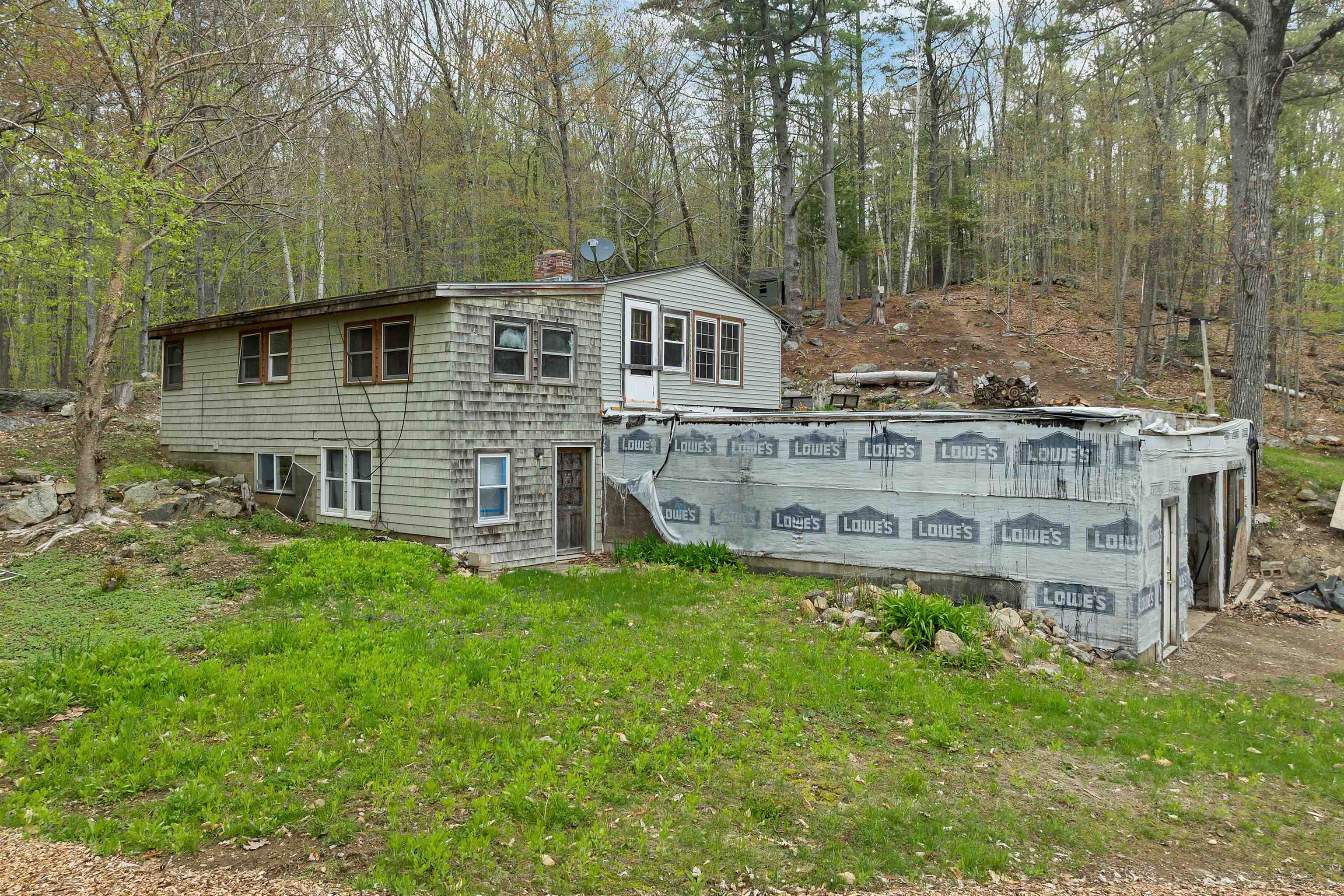 main property photo 13