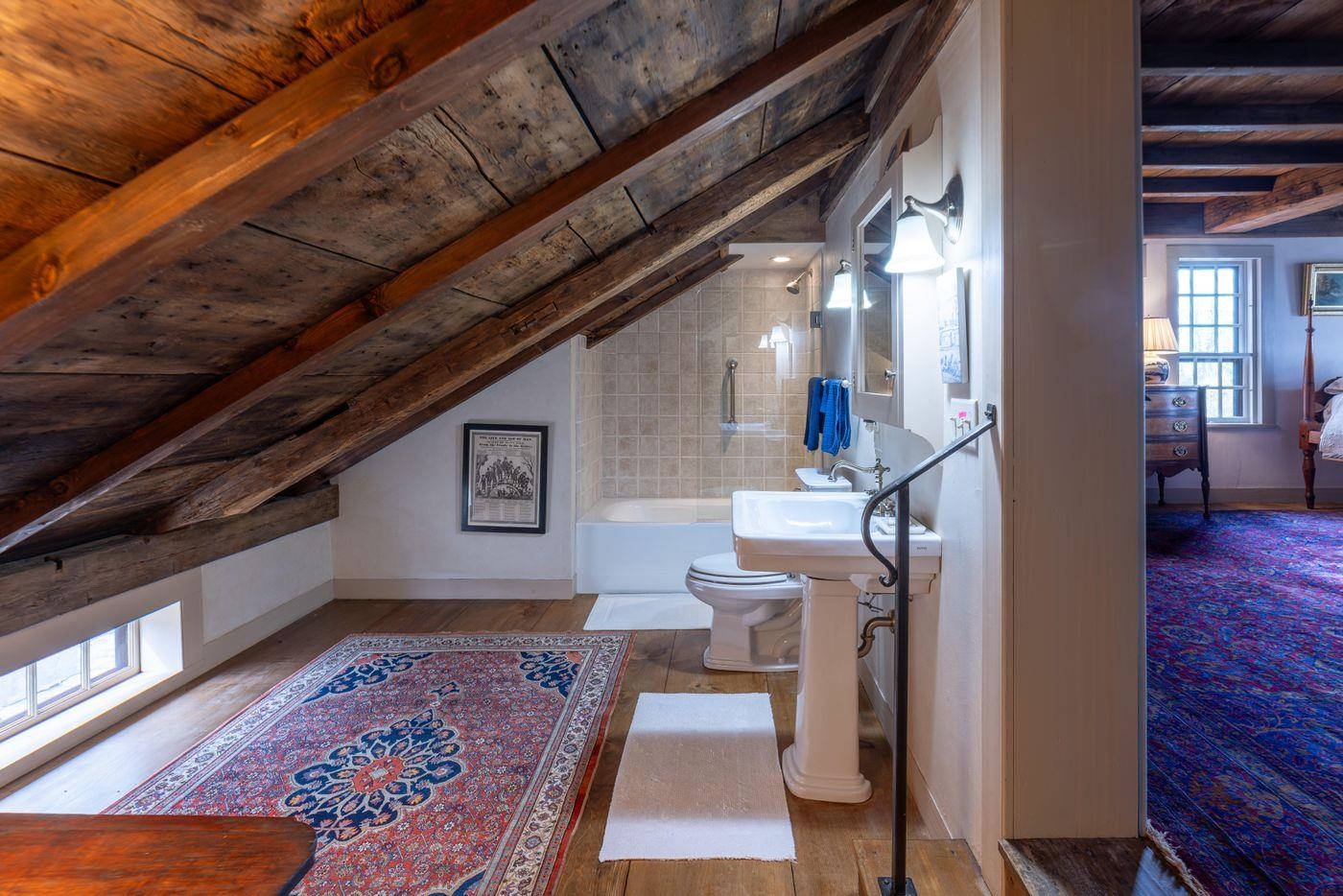 main property photo 20