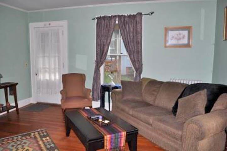 main property photo 17