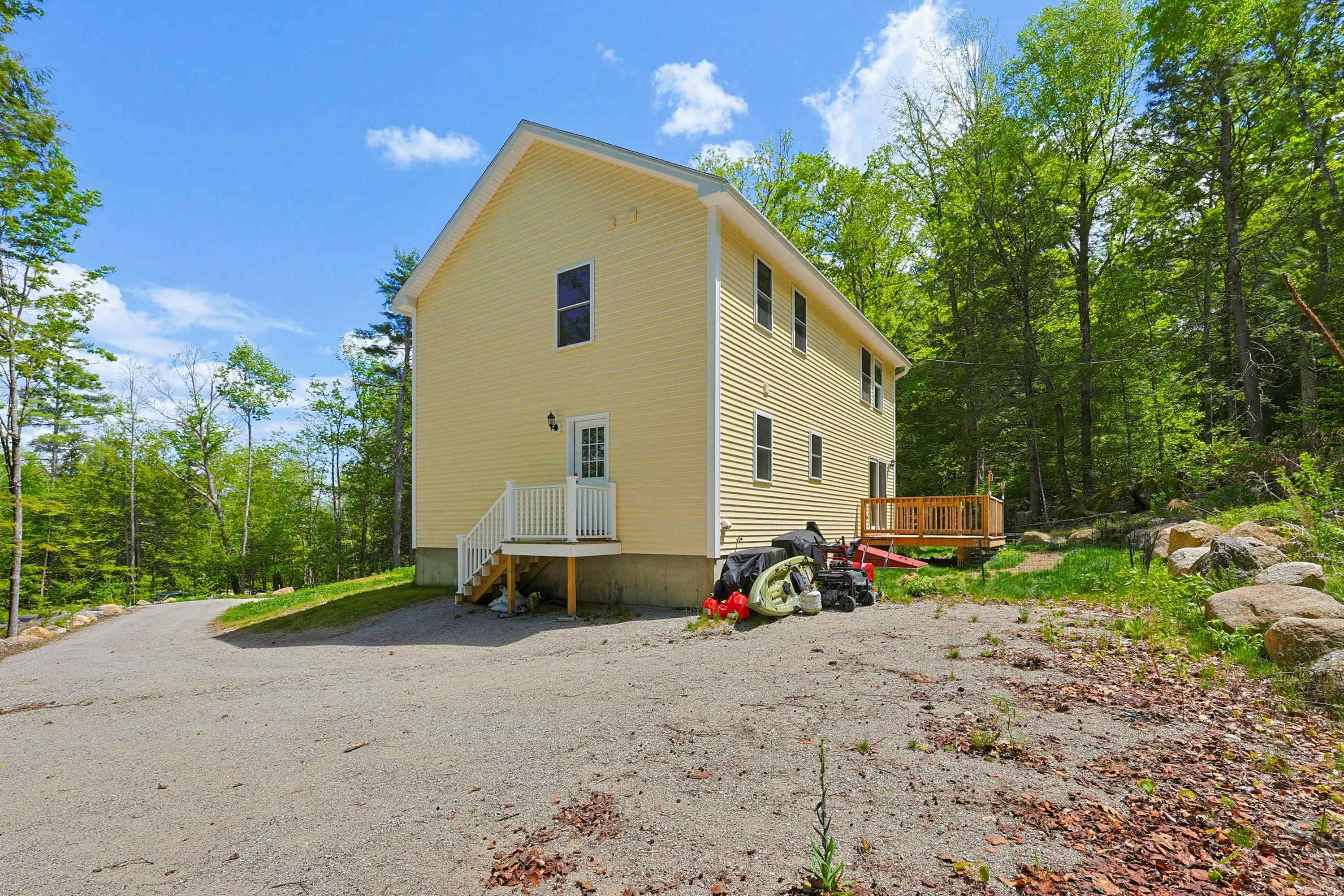 main property photo 42