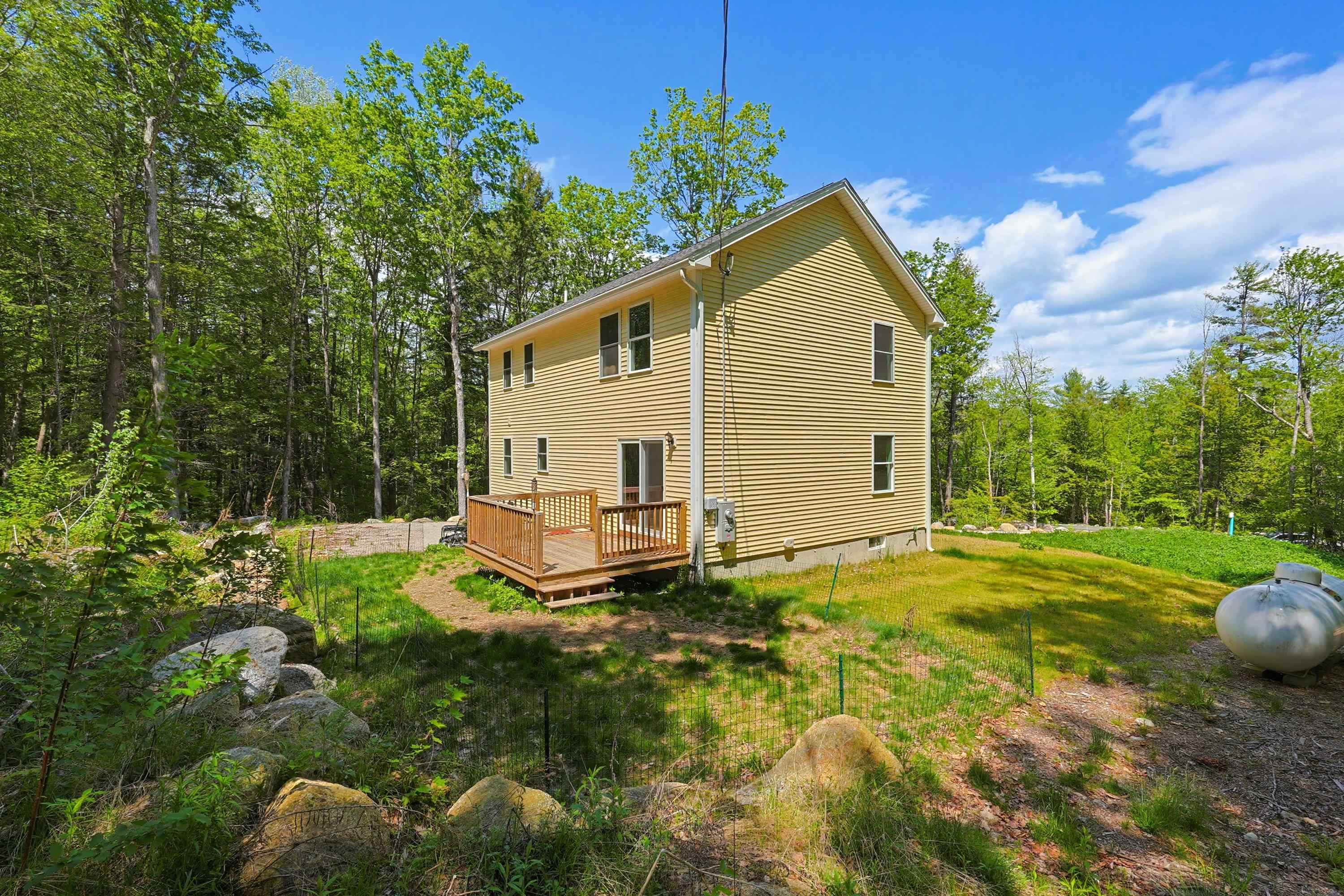 main property photo 50