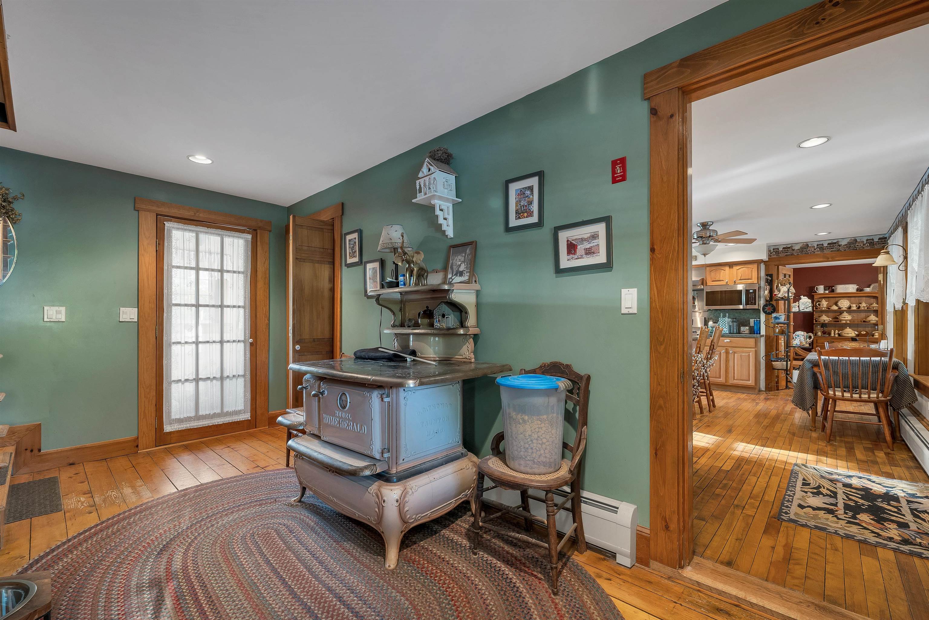 main property photo 24