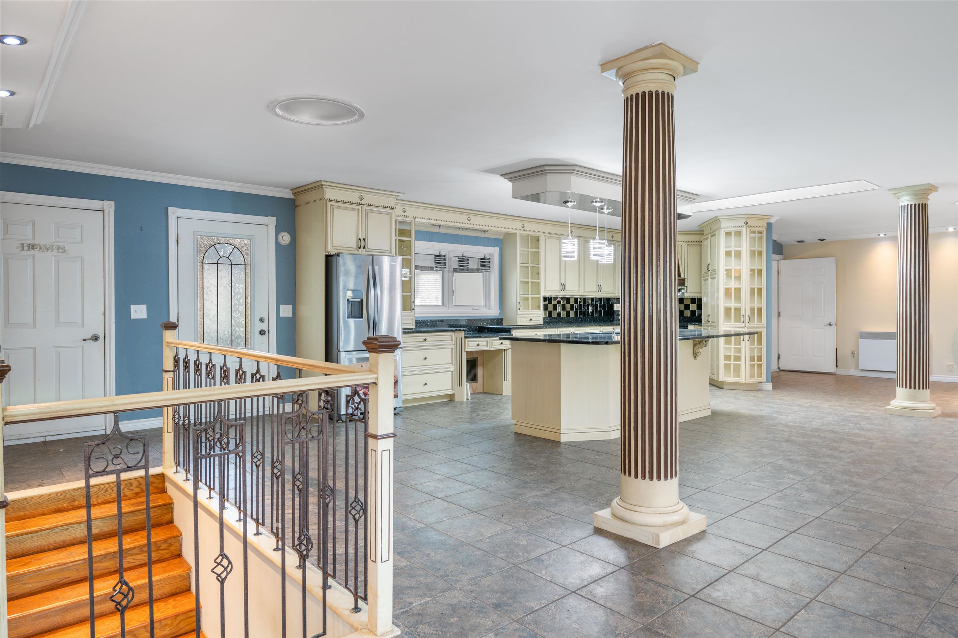 main property photo 44