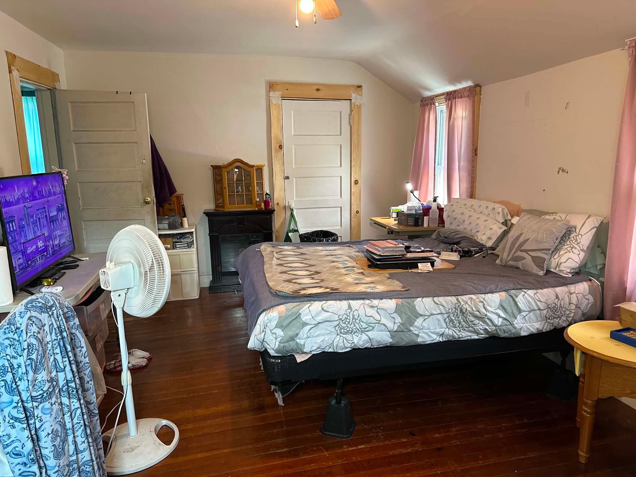 main property photo 15