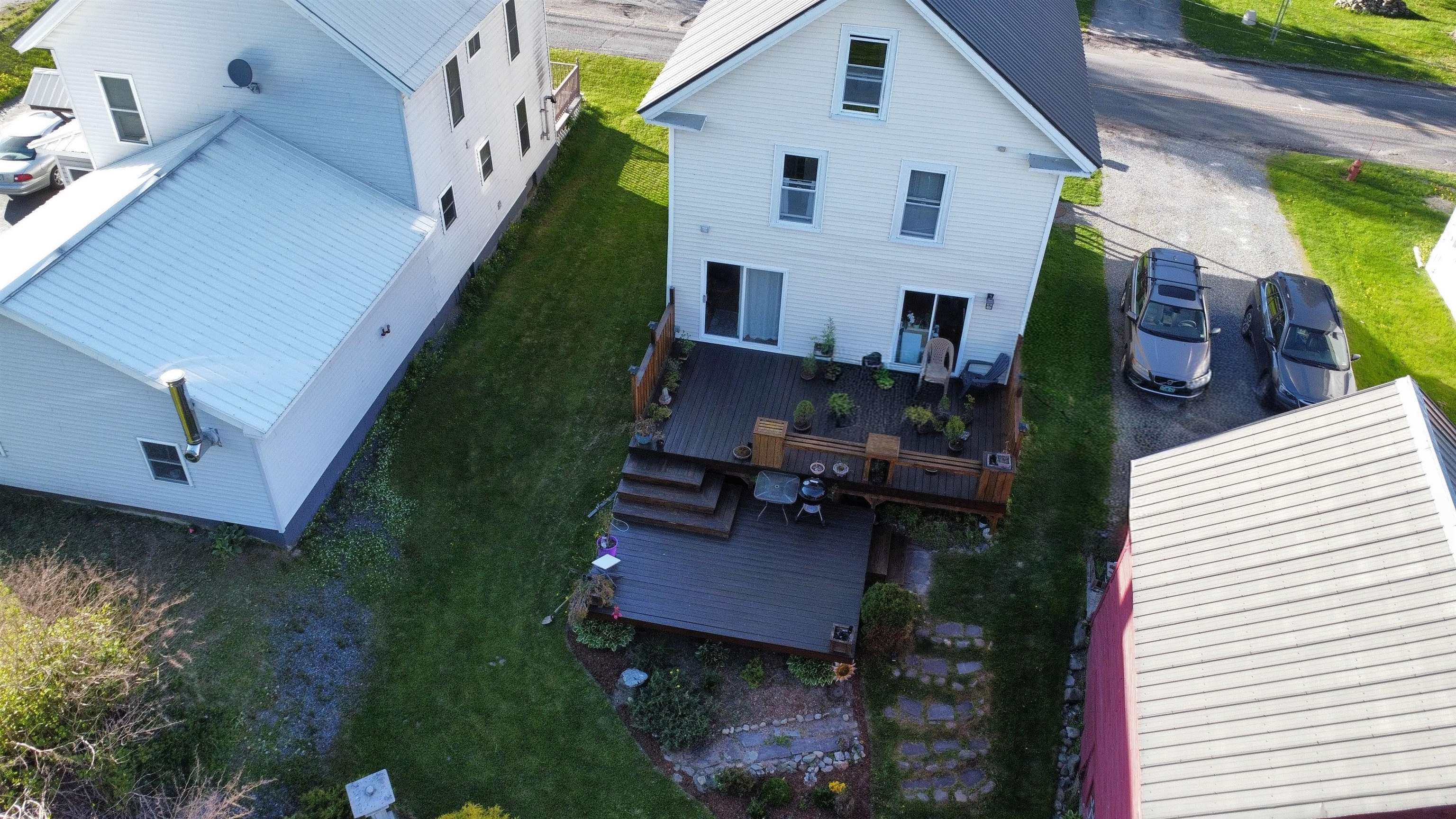 main property photo 45