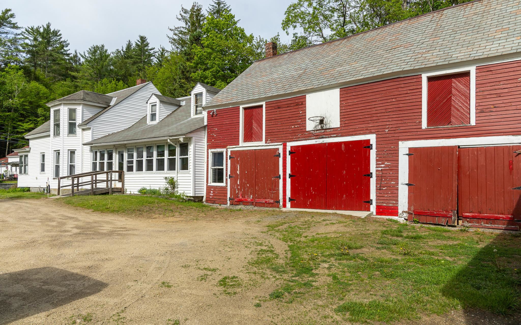 main property photo 7