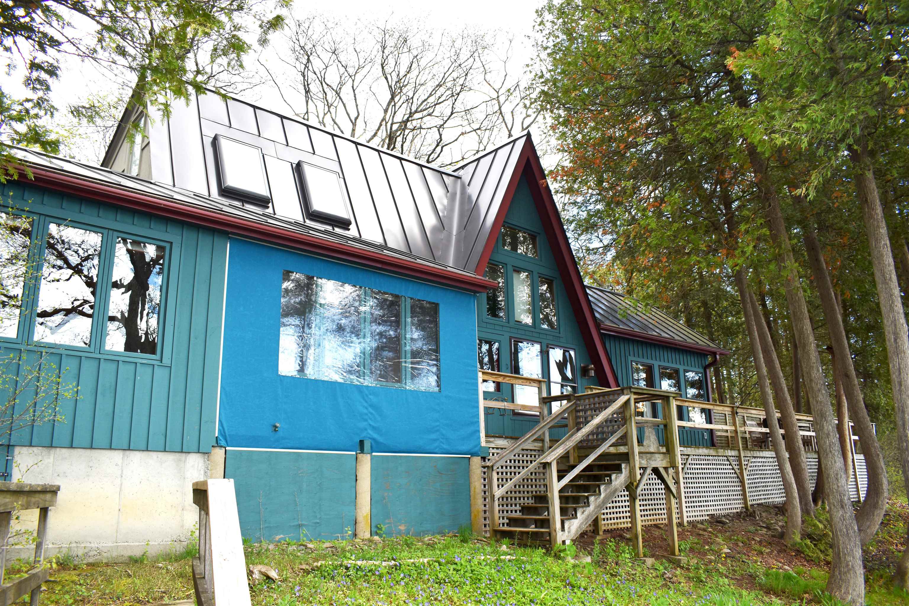 main property photo 37