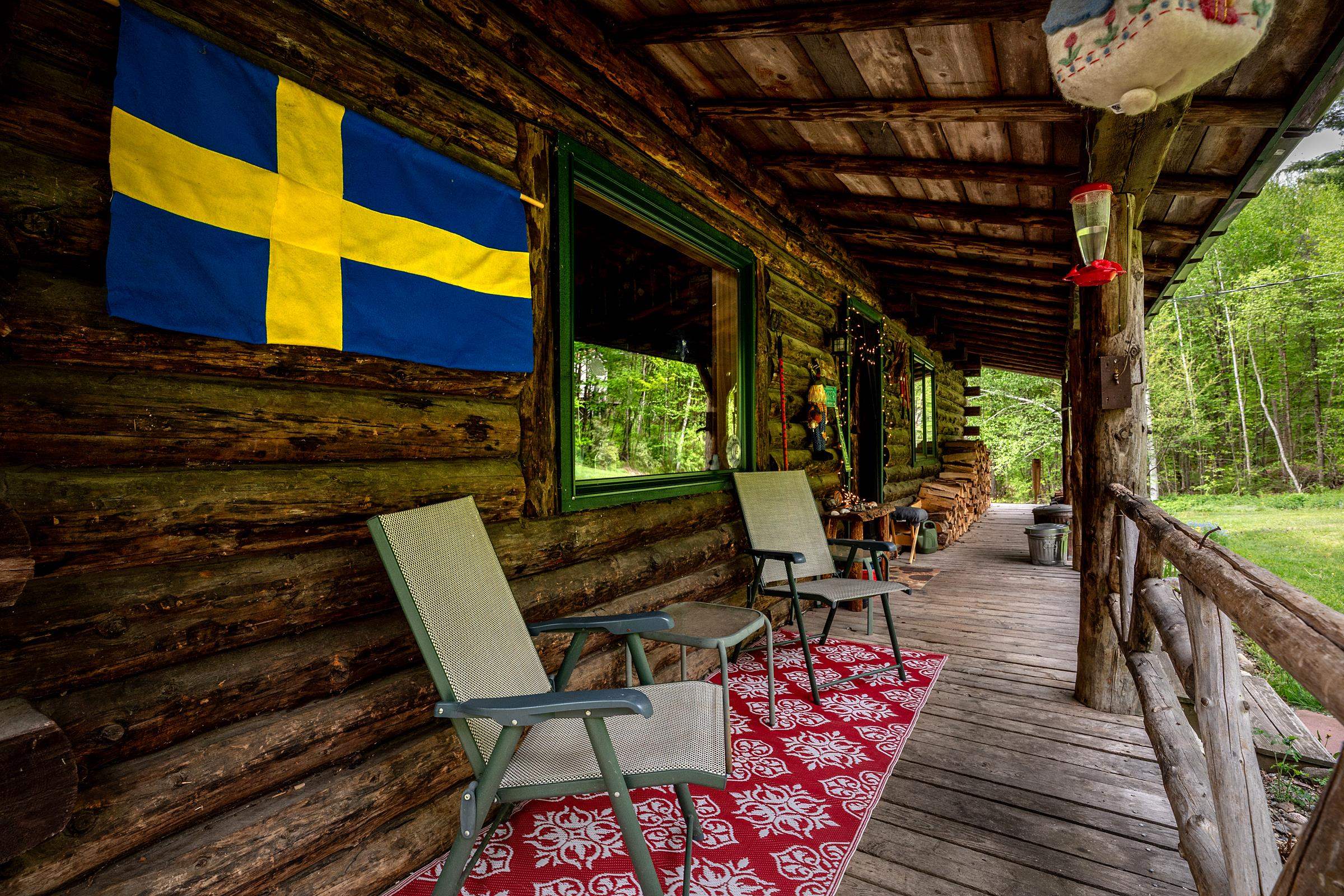 main property photo 13