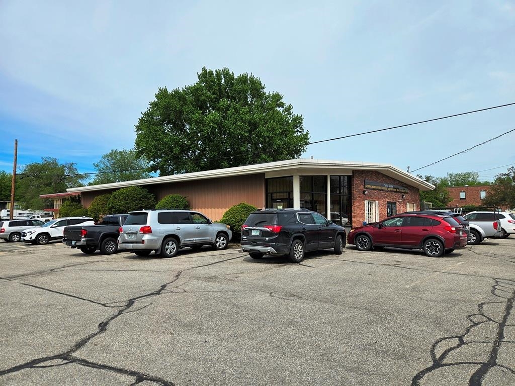 main property photo 26