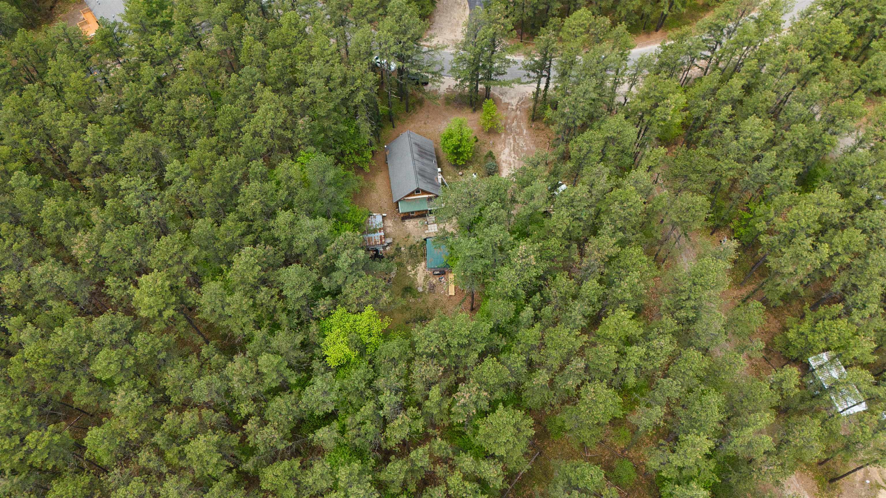 main property photo 28