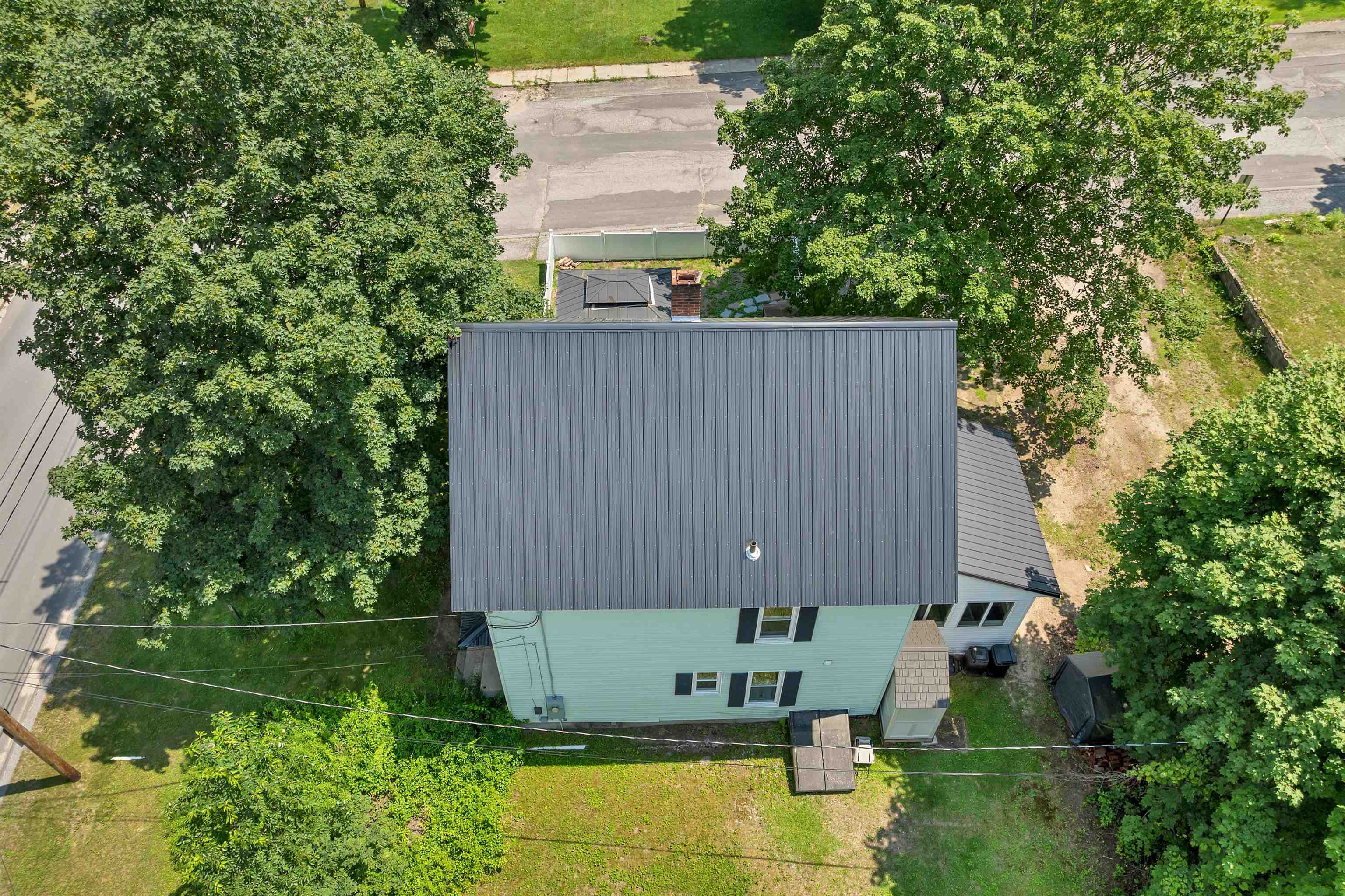 main property photo 50