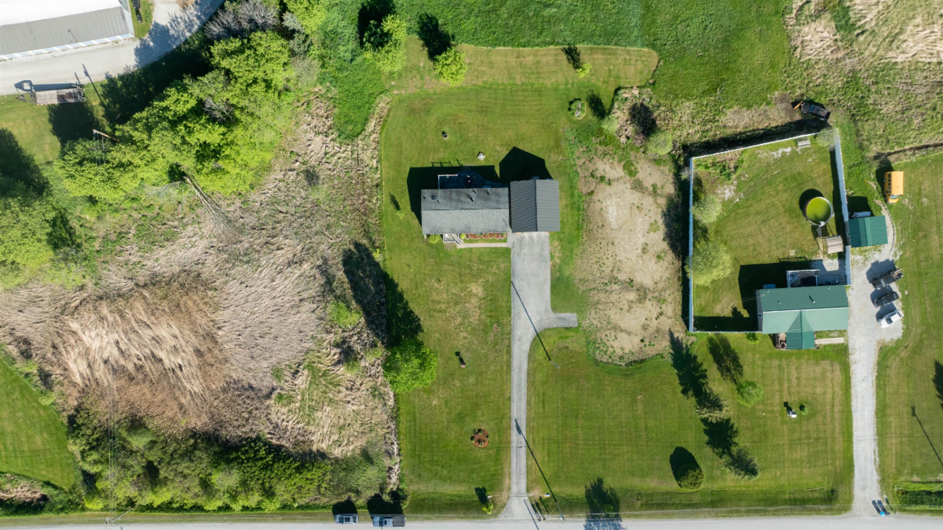 main property photo 7