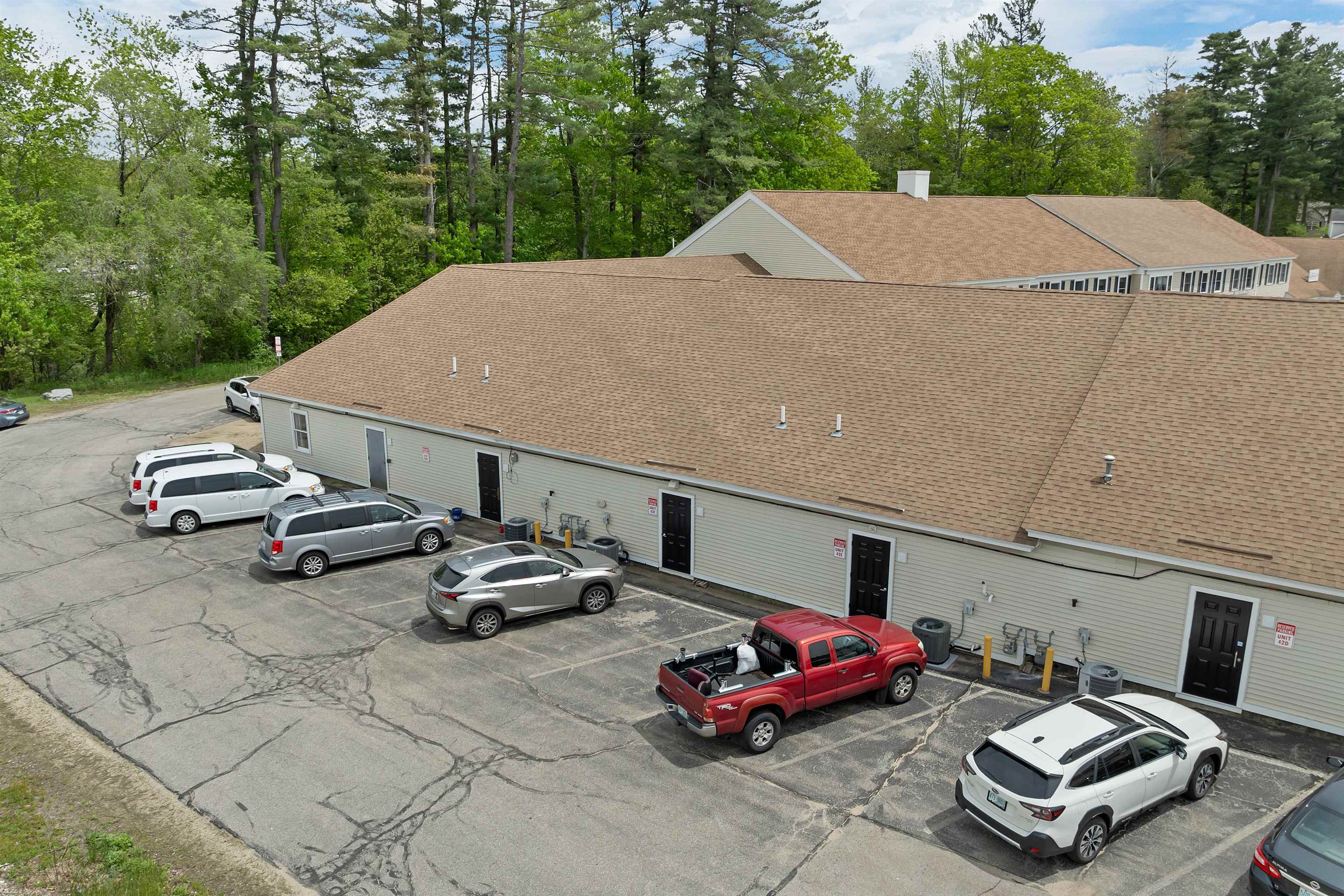 main property photo 19