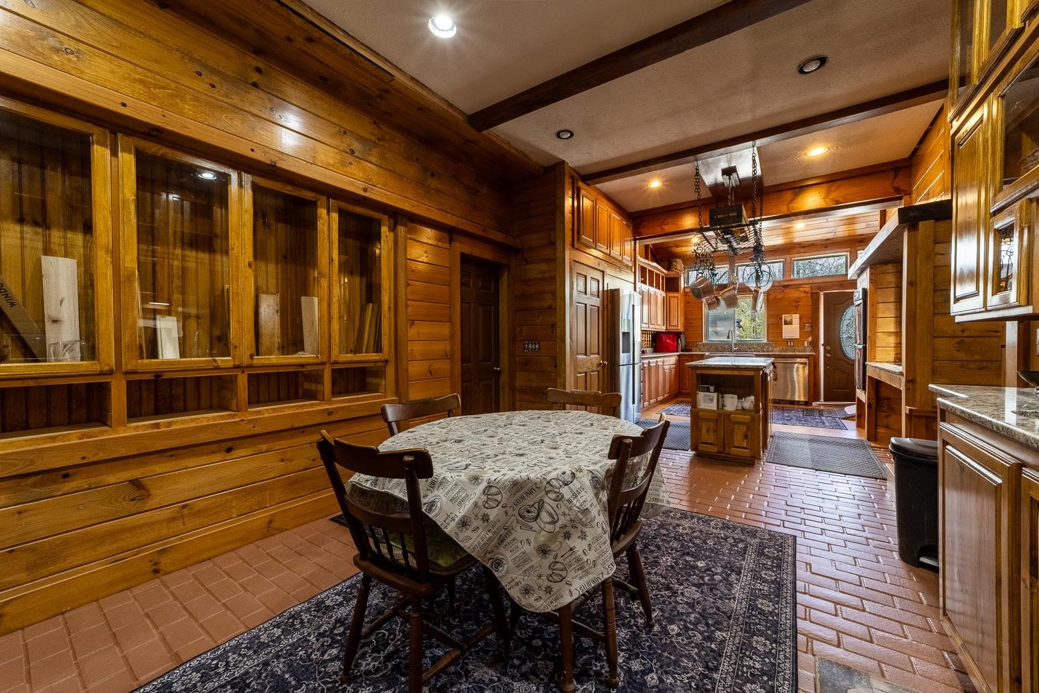 main property photo 10
