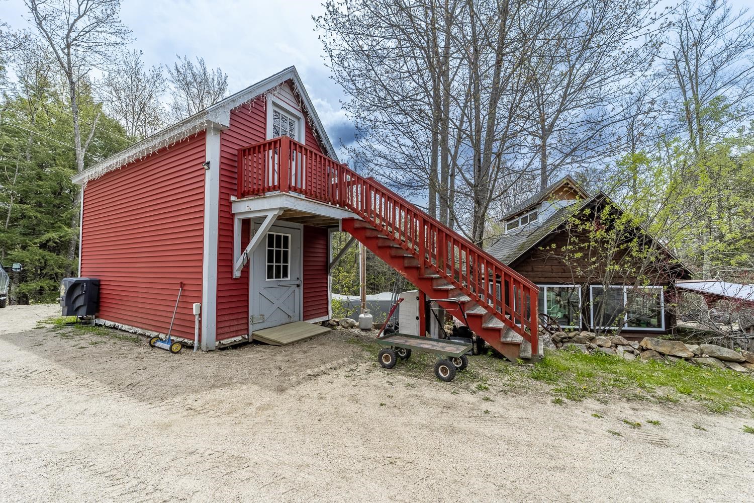 main property photo 57
