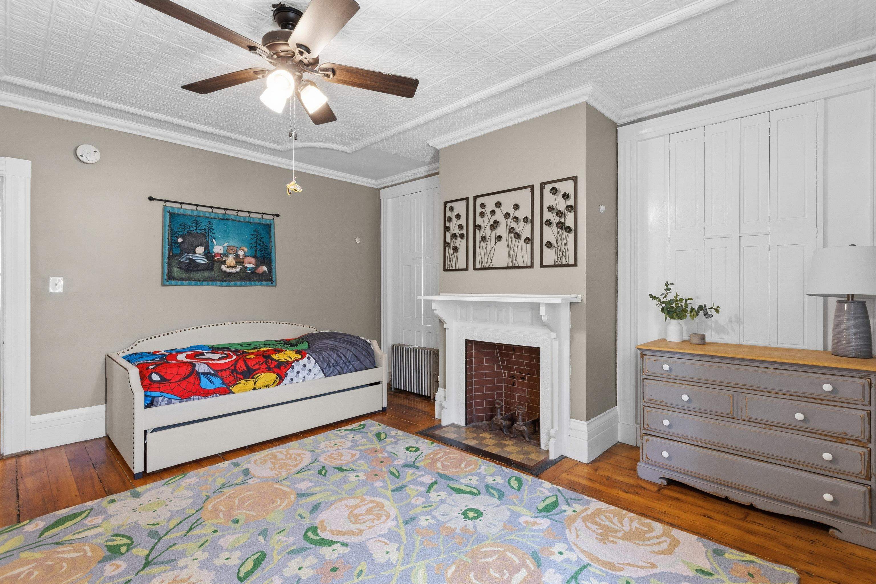 main property photo 18