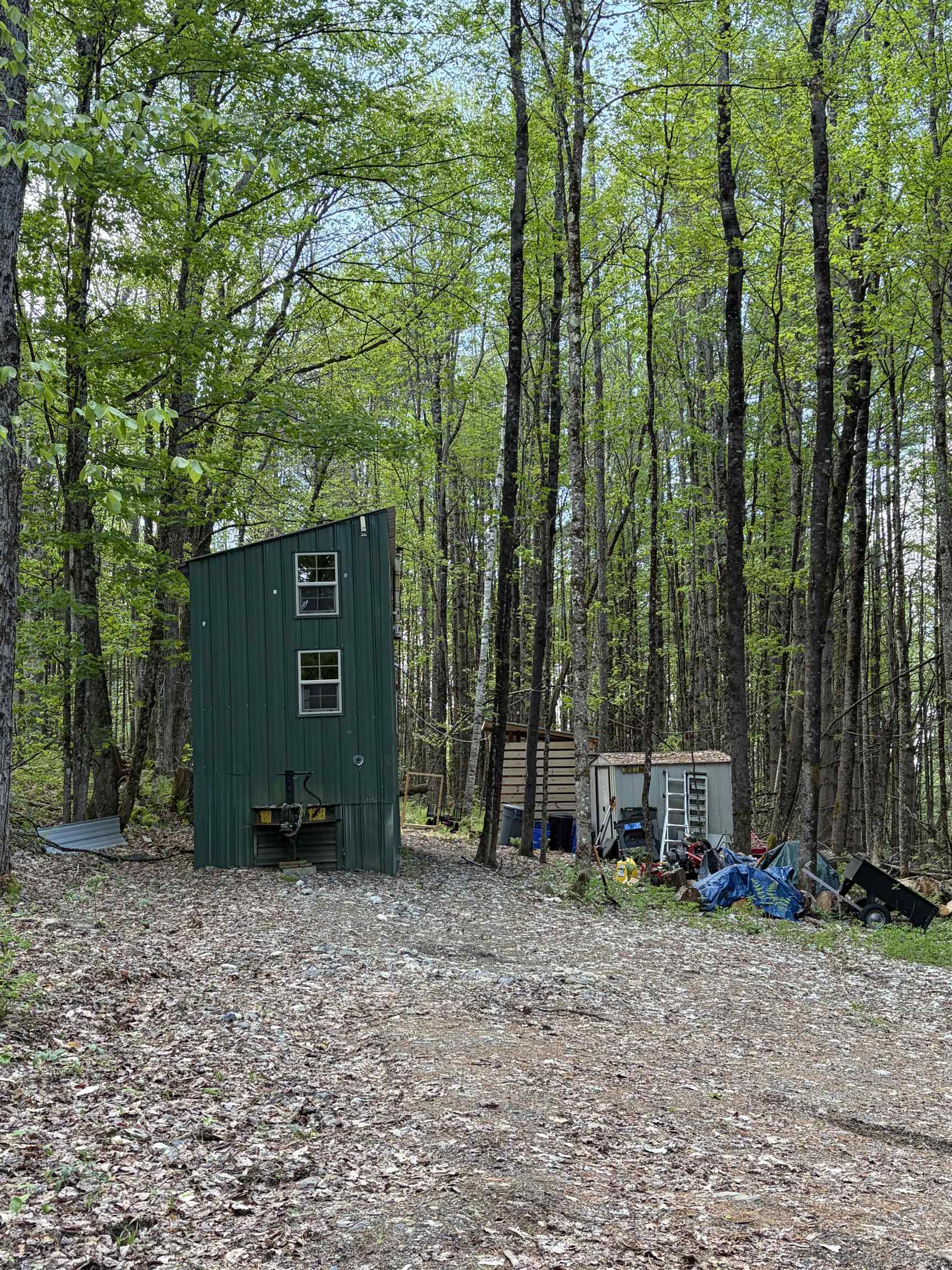 main property photo 17