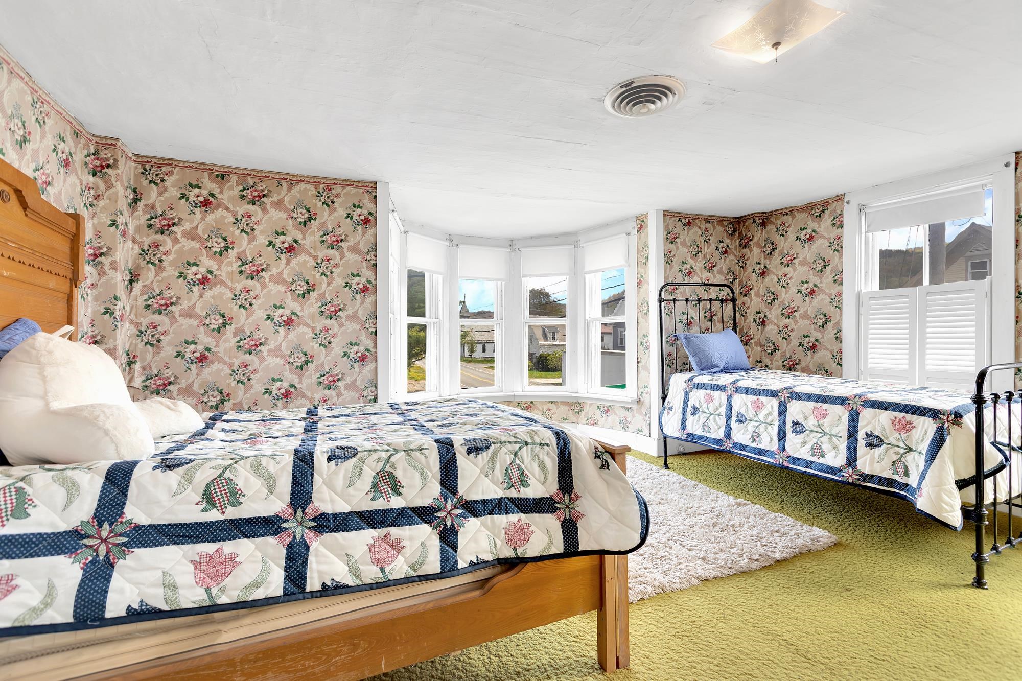 main property photo 47