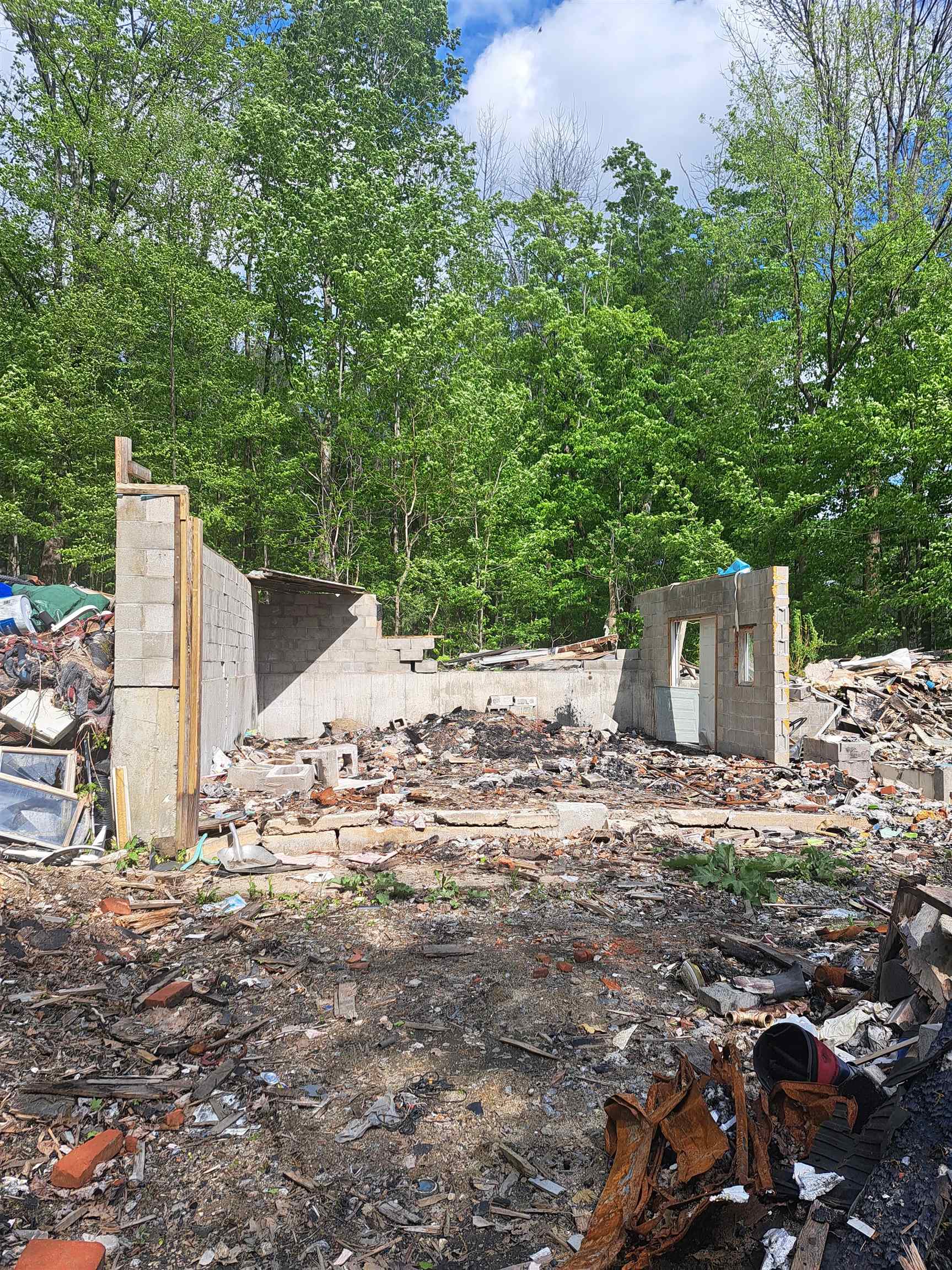 main property photo 13