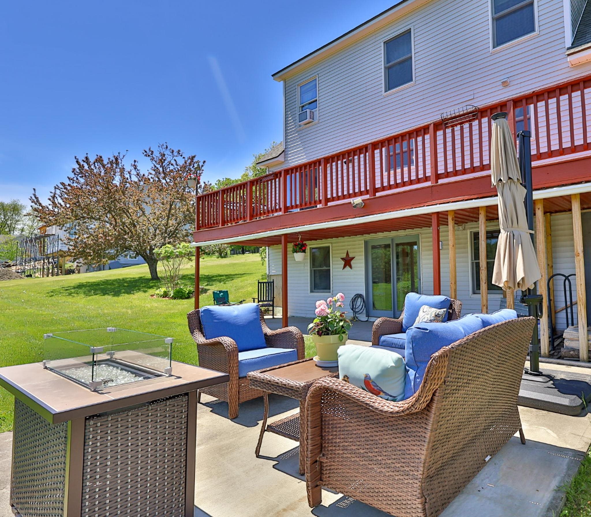 main property photo 42