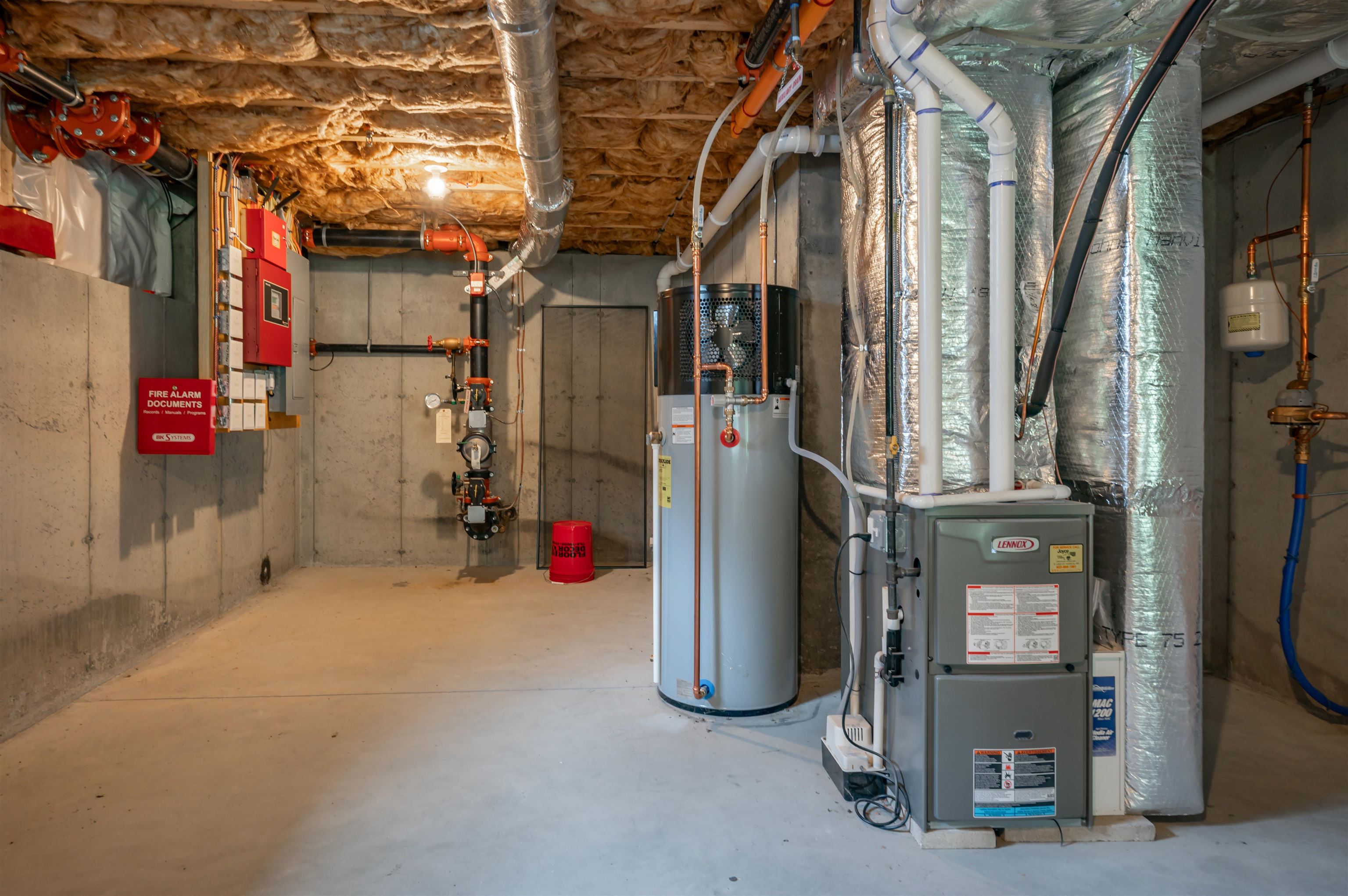 main property photo 27