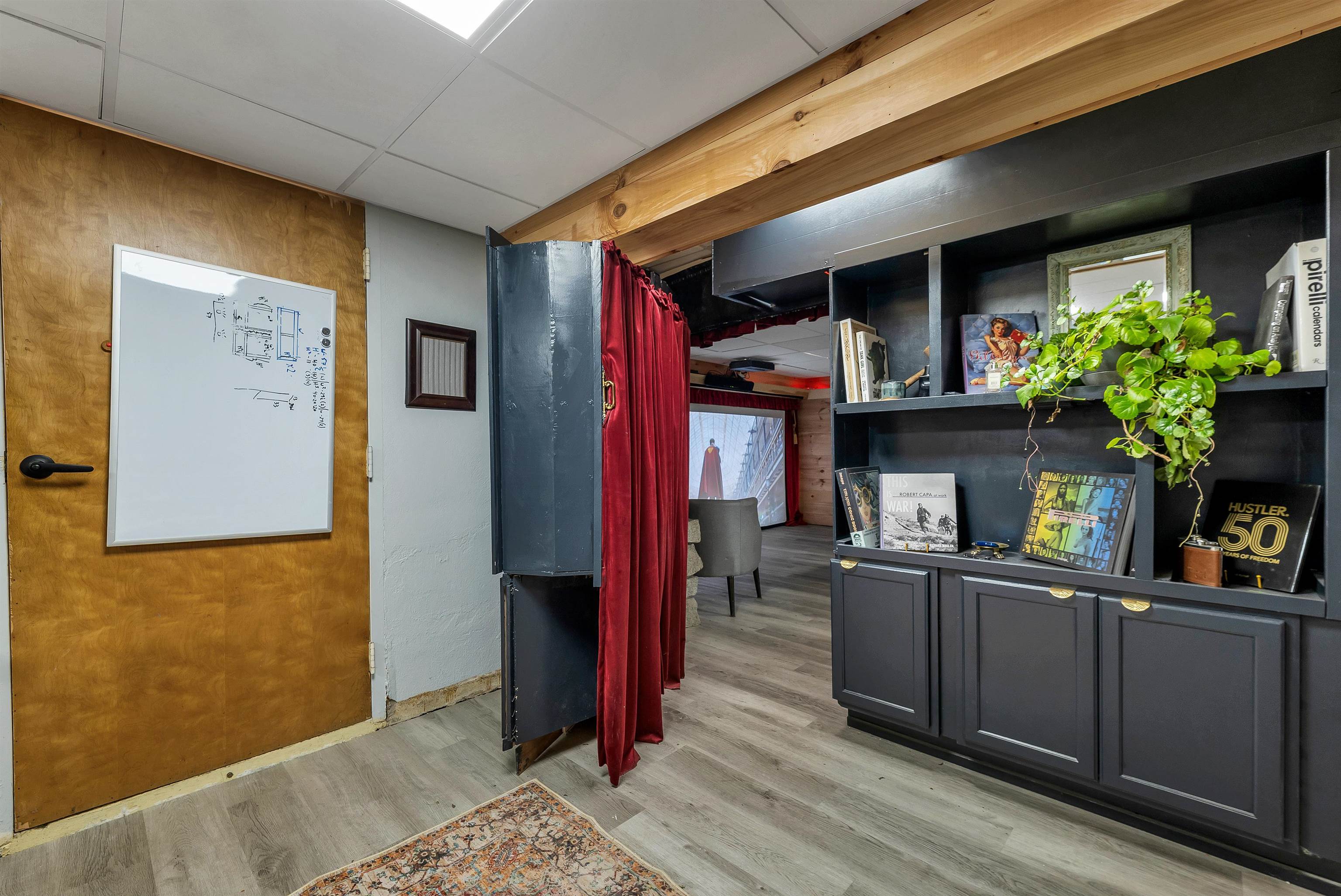 main property photo 37