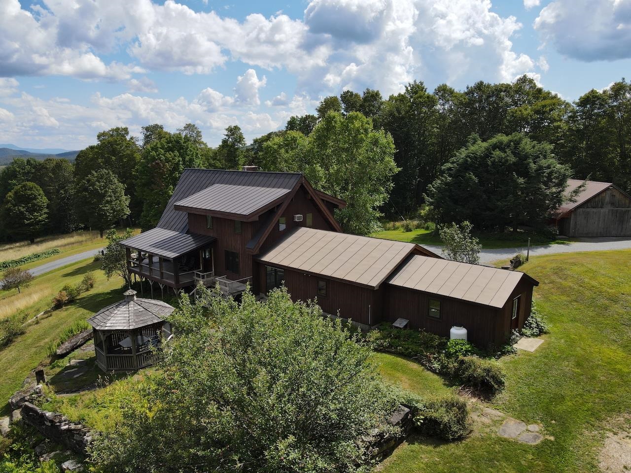 main property photo 46