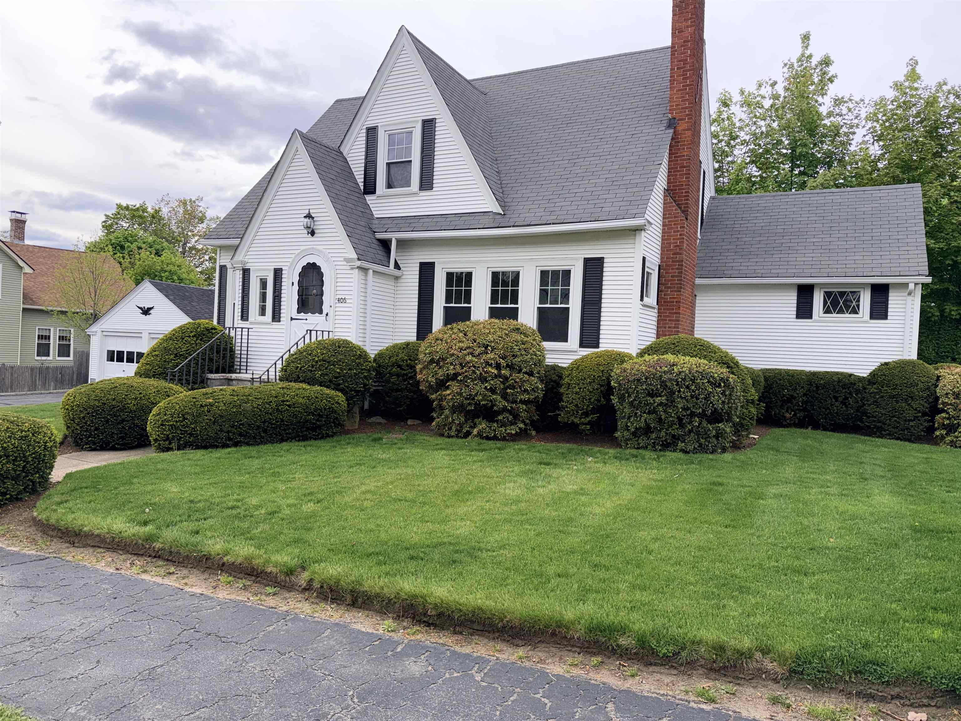 main property photo 2