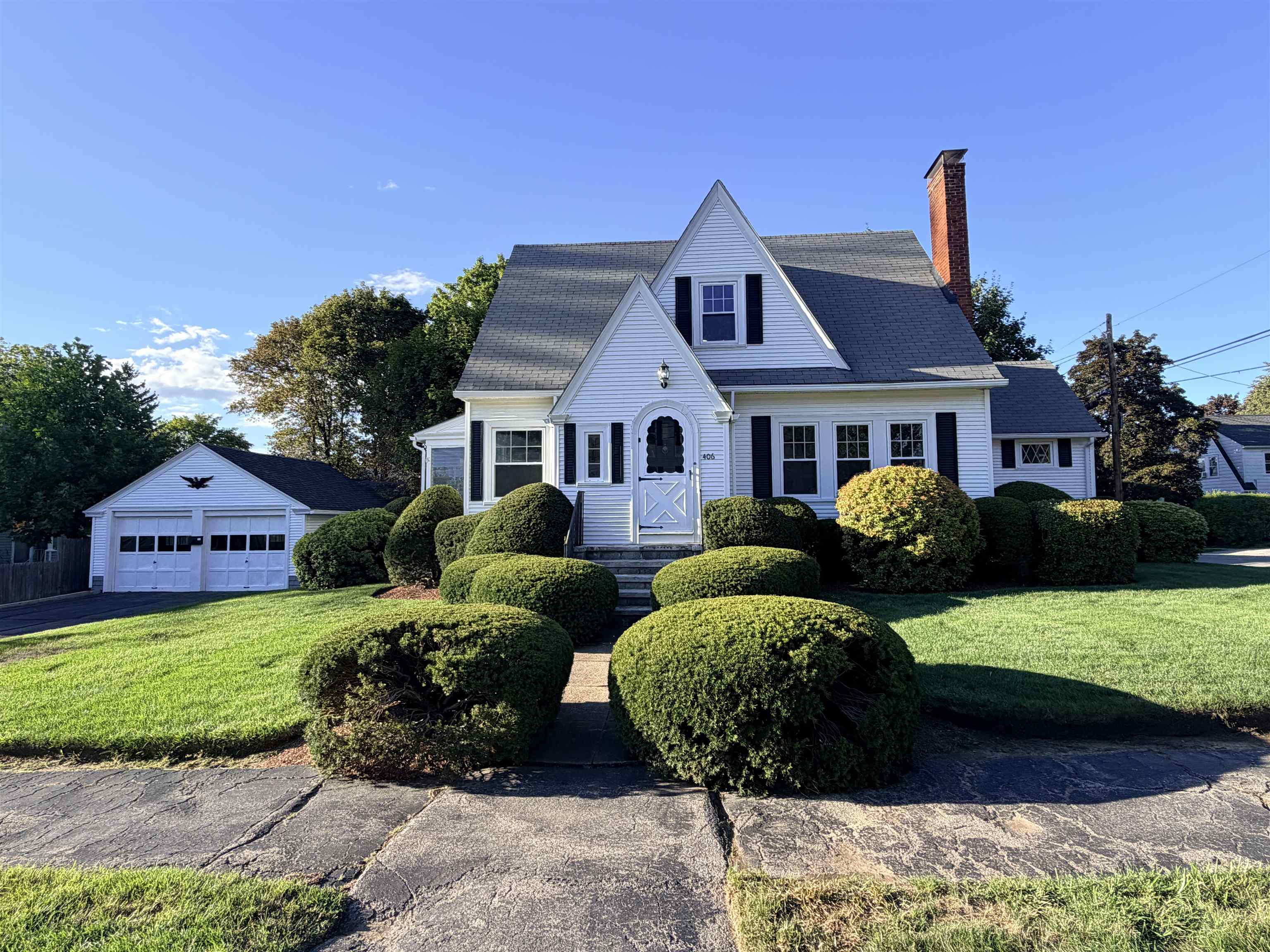 main property photo 39