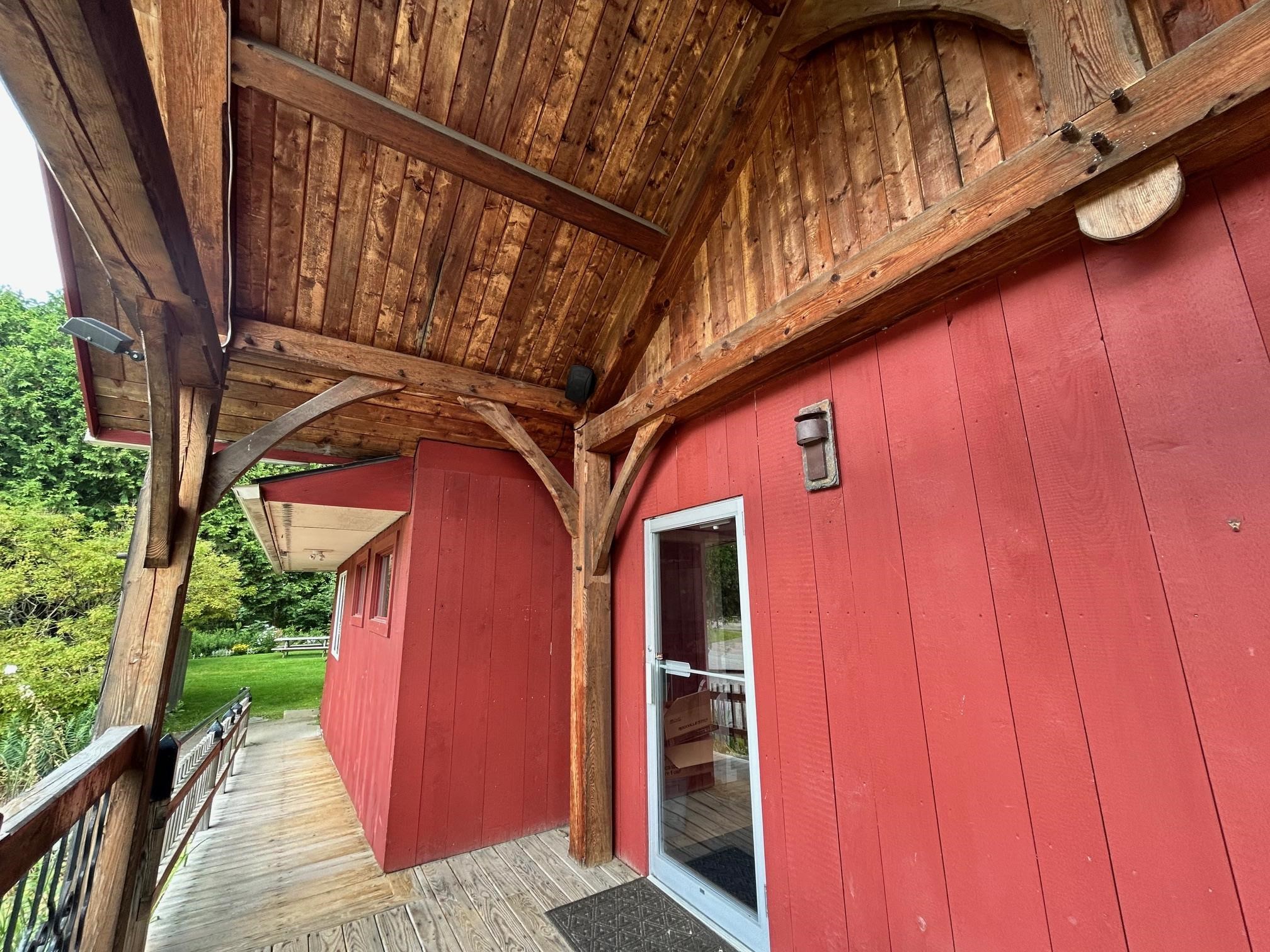 main property photo 51